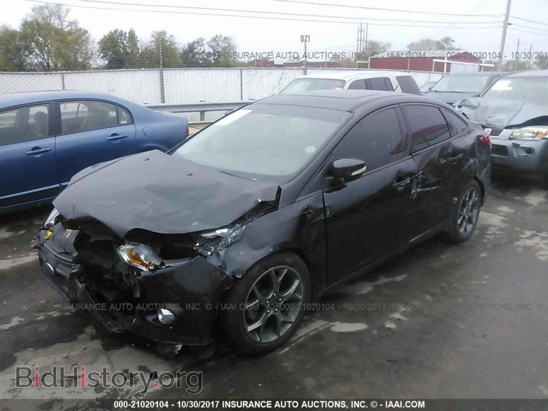 2013 Ford Focus - VIN: 1FADP3F20DL163796 - Photo 2