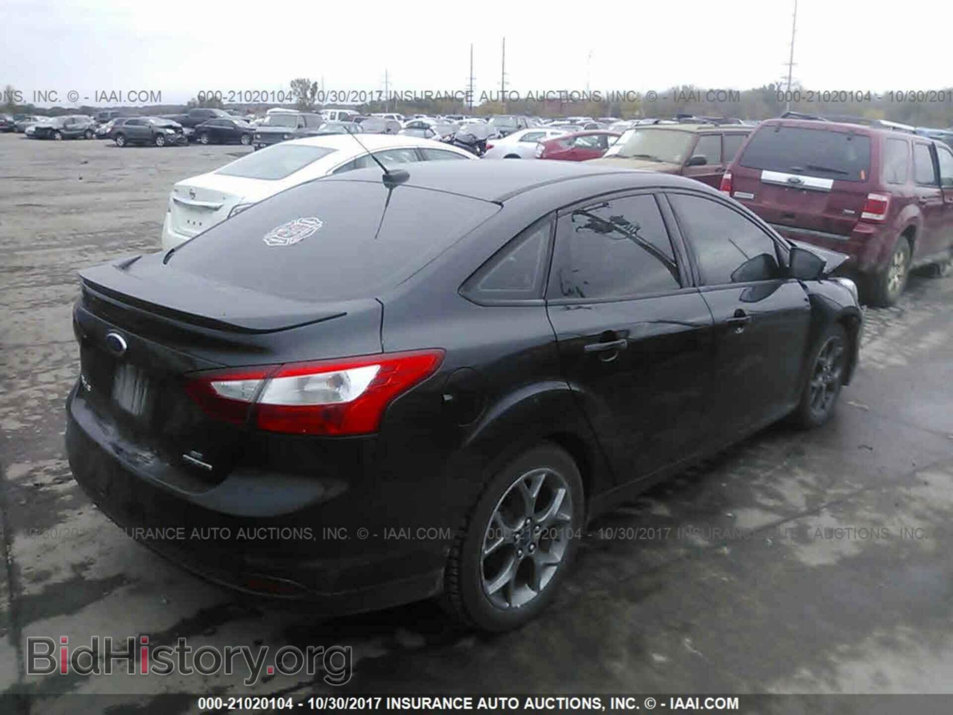 2013 Ford Focus - VIN: 1FADP3F20DL163796 - Photo 4