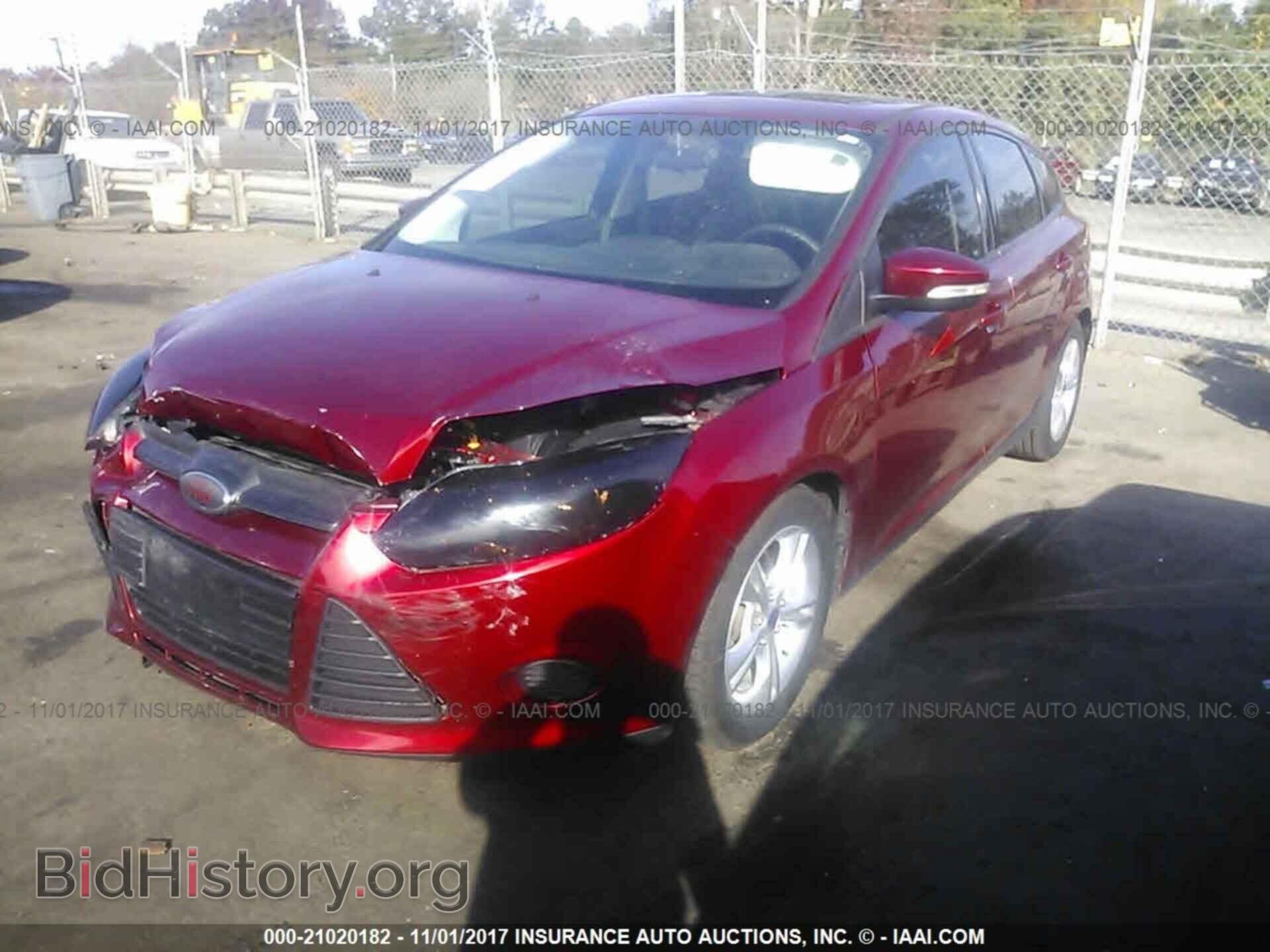 2014 Ford Focus - VIN: 1FADP3K2XEL227141 - Photo 2