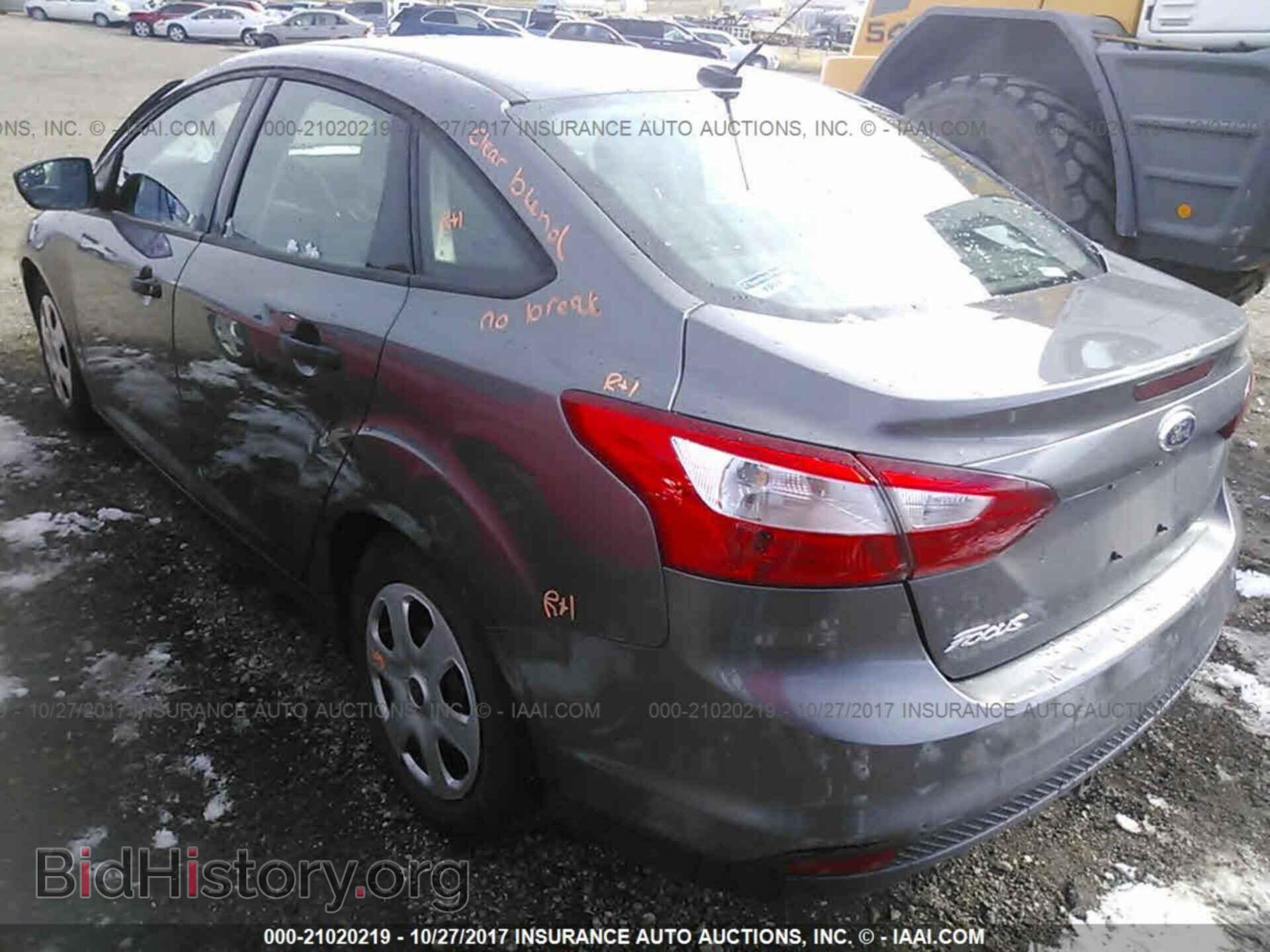 2012 Ford Focus - VIN: 1FAHP3E26CL274189 - Фото 3