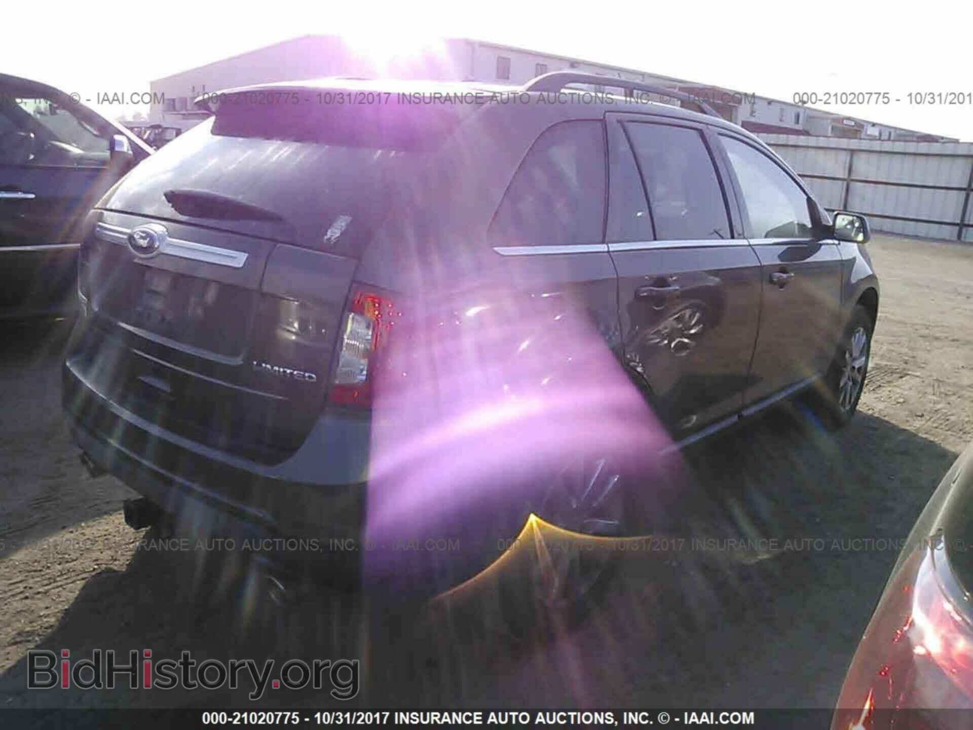 2011 Ford Edge - VIN: 2FMDK3KC9BBB25810 - Photo 4