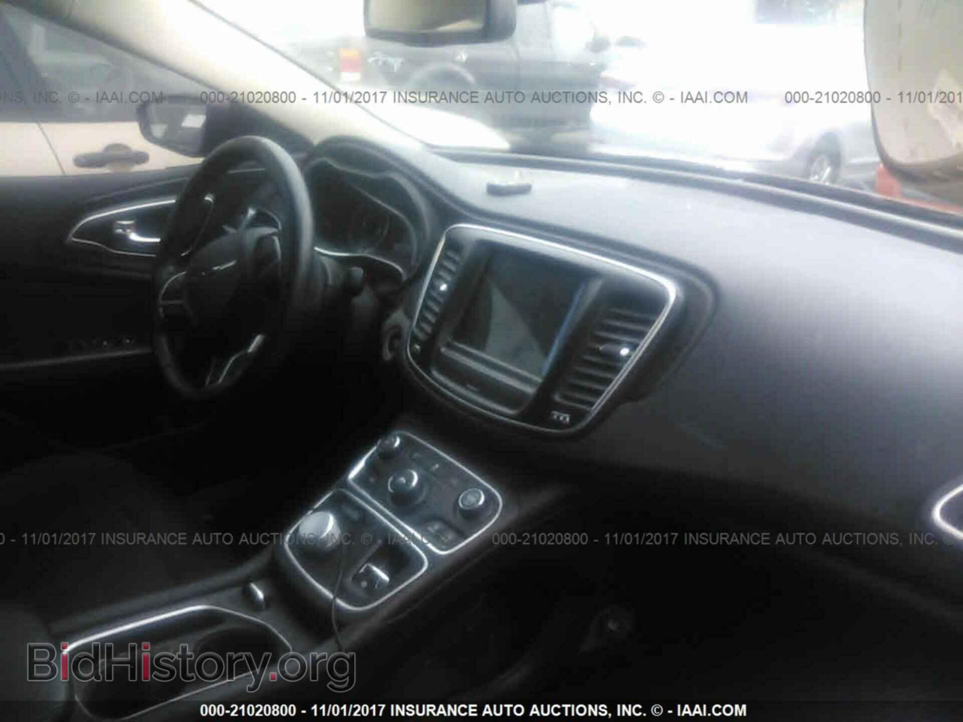 2015 Chrysler 200 - VIN: 1C3CCCAB2FN726626 - Photo 5