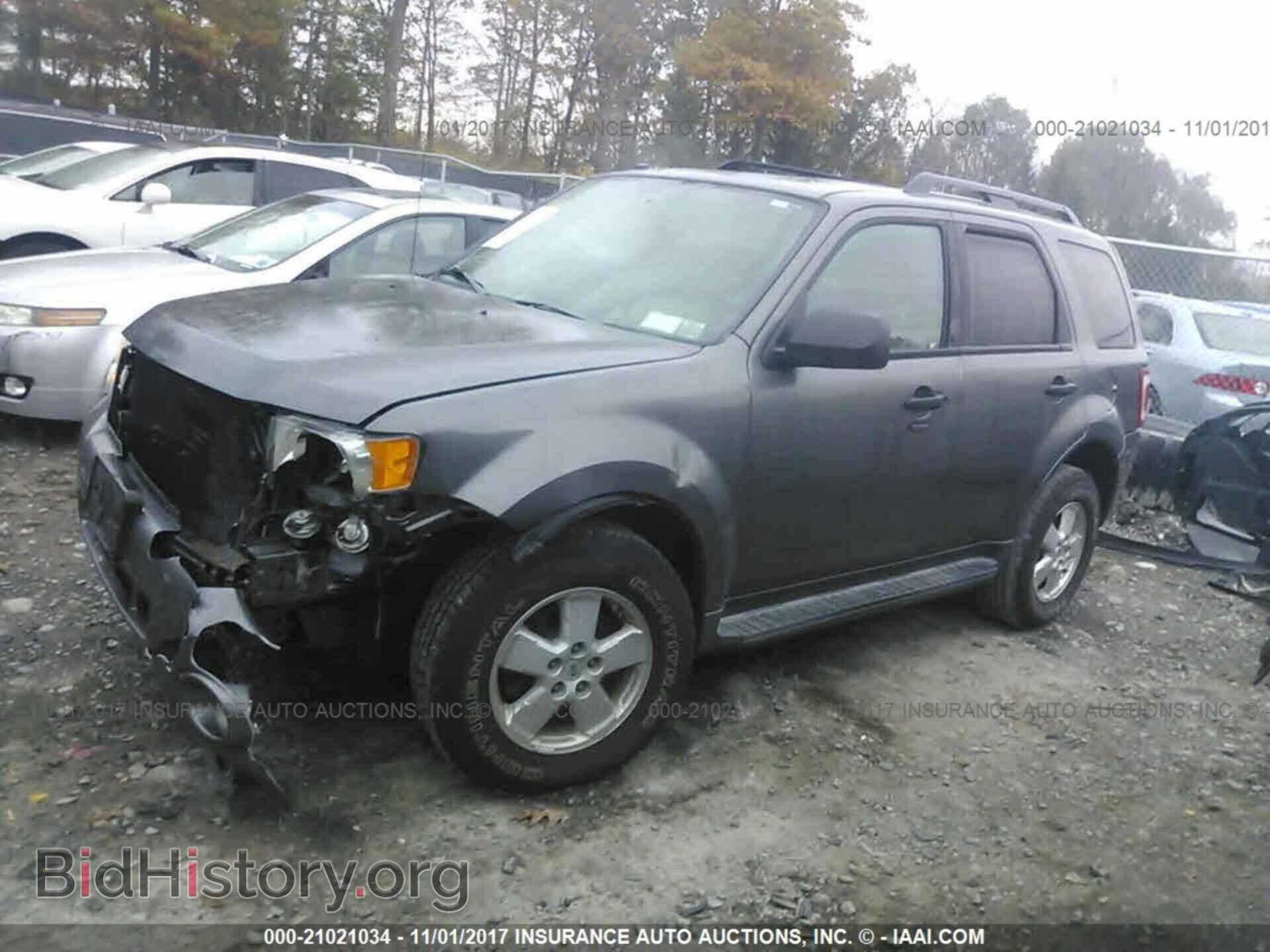 2012 Ford Escape - VIN: 1FMCU9D79CKB99390 - Фото 2