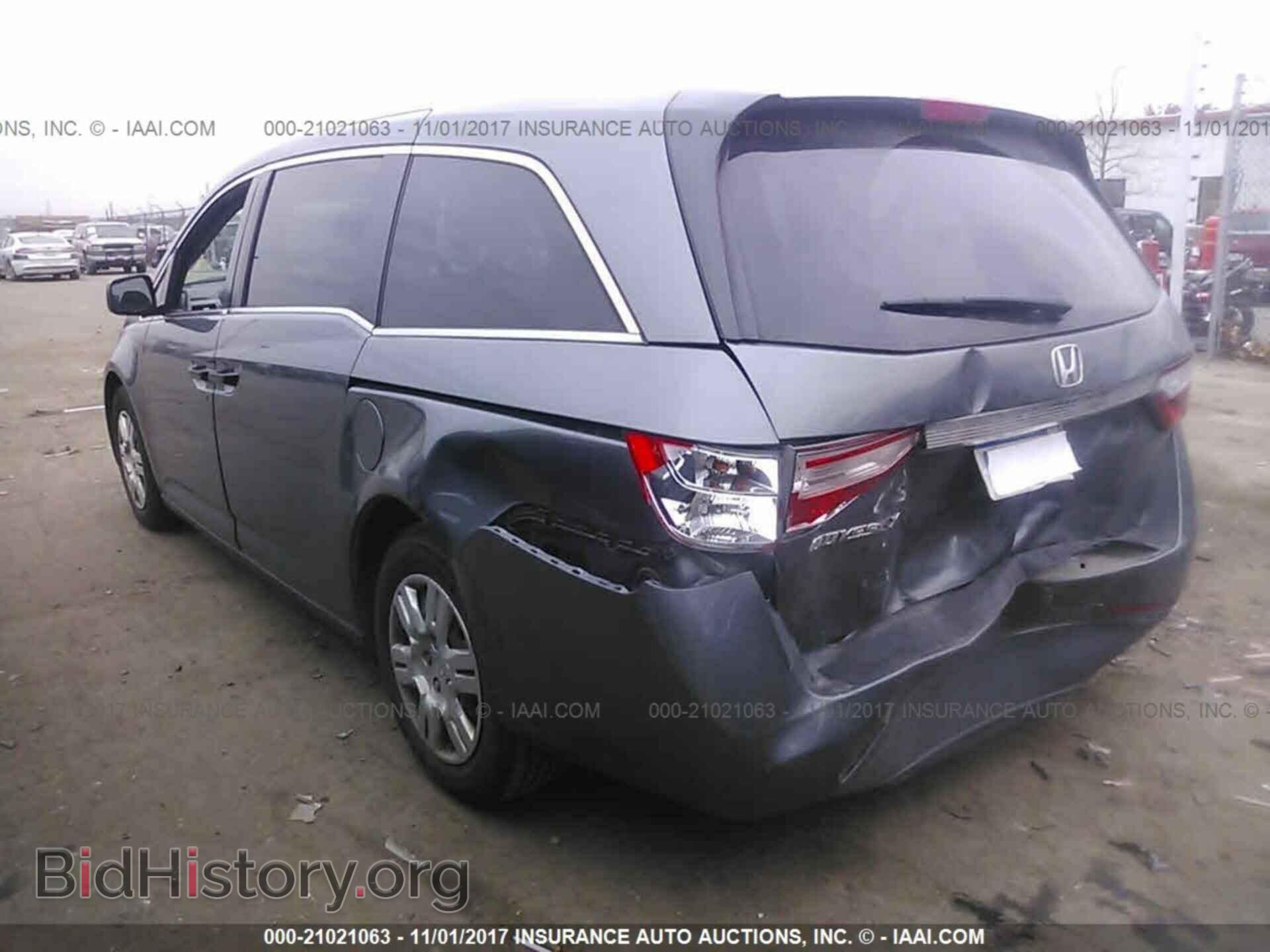 2012 Honda Odyssey - VIN: 5FNRL5H29CB110150 - Photo 3
