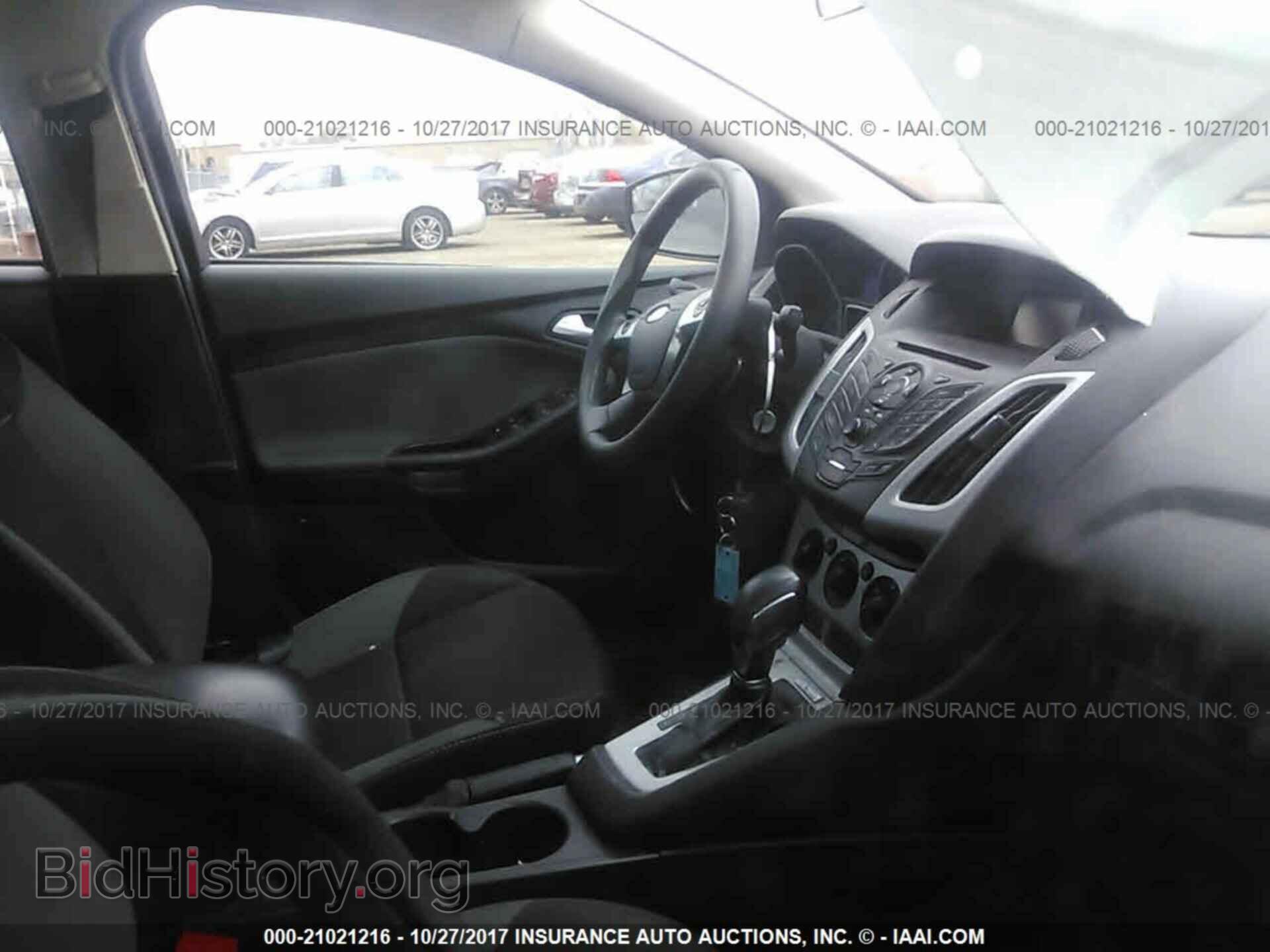 2013 Ford Focus - VIN: 1FADP3F22DL206860 - Photo 5