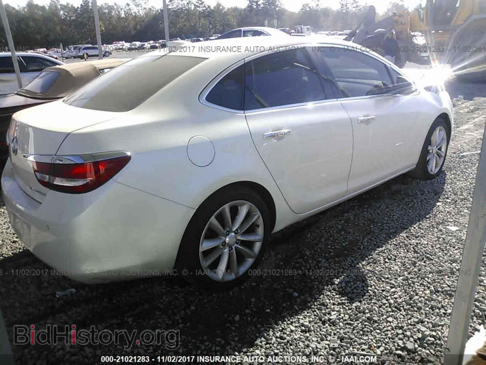 2015 Buick Verano - VIN: 1G4PS5SK3F4166790 - Фото 4