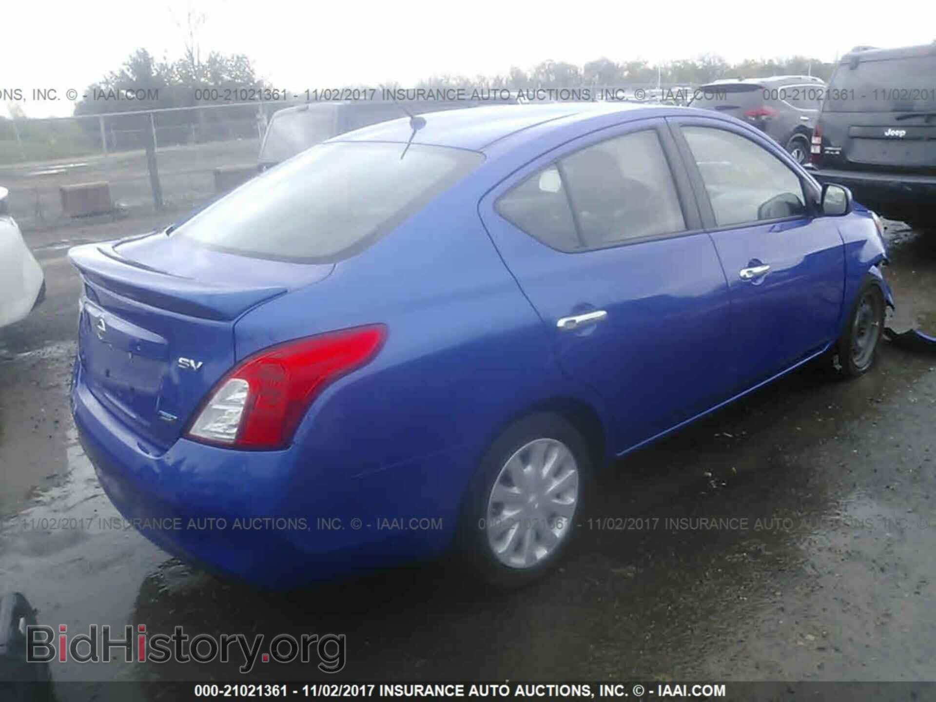2013 Nissan Versa - VIN: 3N1CN7AP8DL818820 - Фото 4