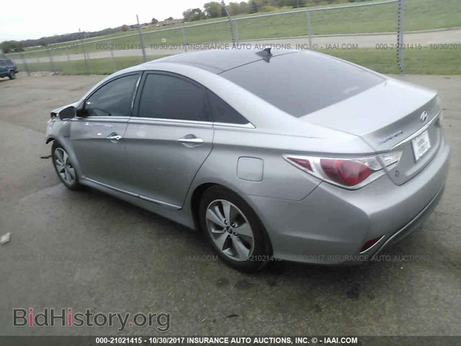 2012 Hyundai Sonata - VIN: KMHEC4A42CA041293 - Фото 3