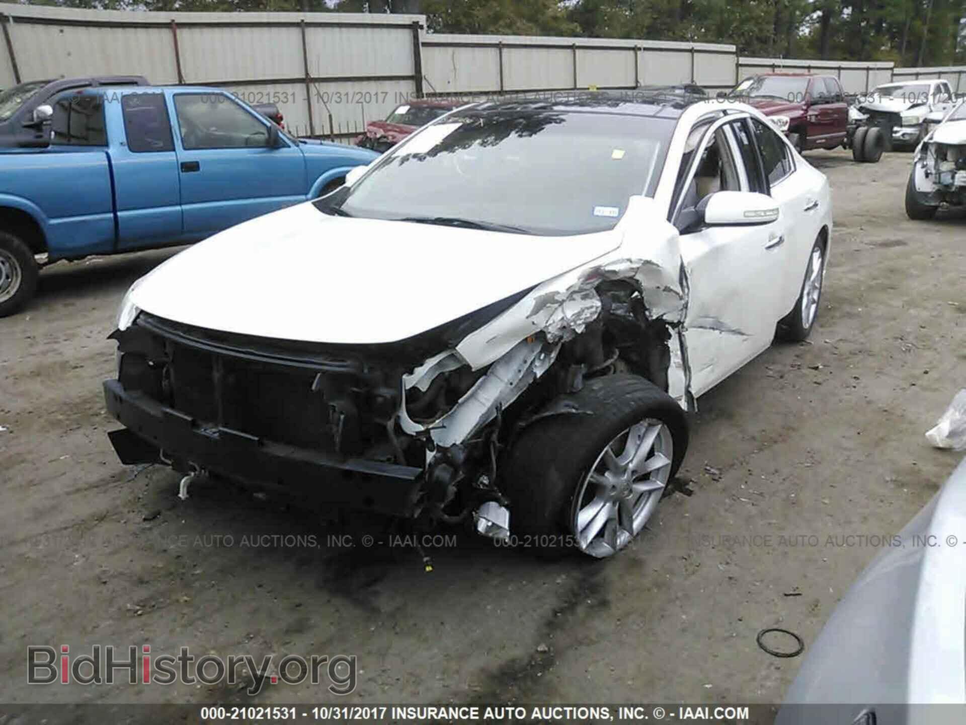 2011 Nissan Maxima - VIN: 1N4AA5APXBC856469 - Фото 2