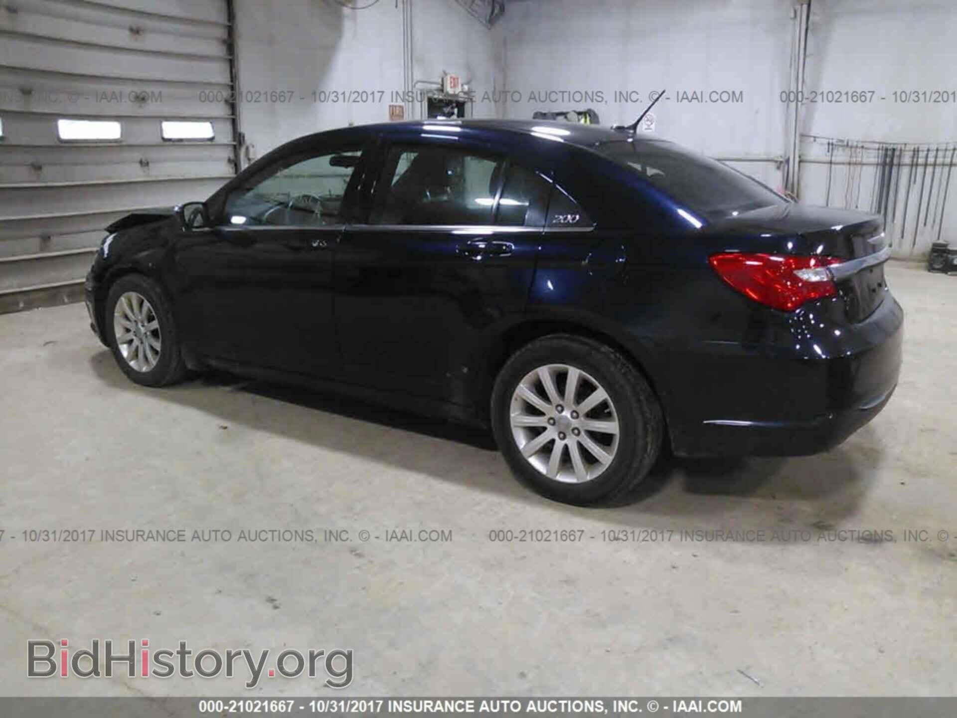 2012 Chrysler 200 - VIN: 1C3CCBBG6CN102036 - Фото 3