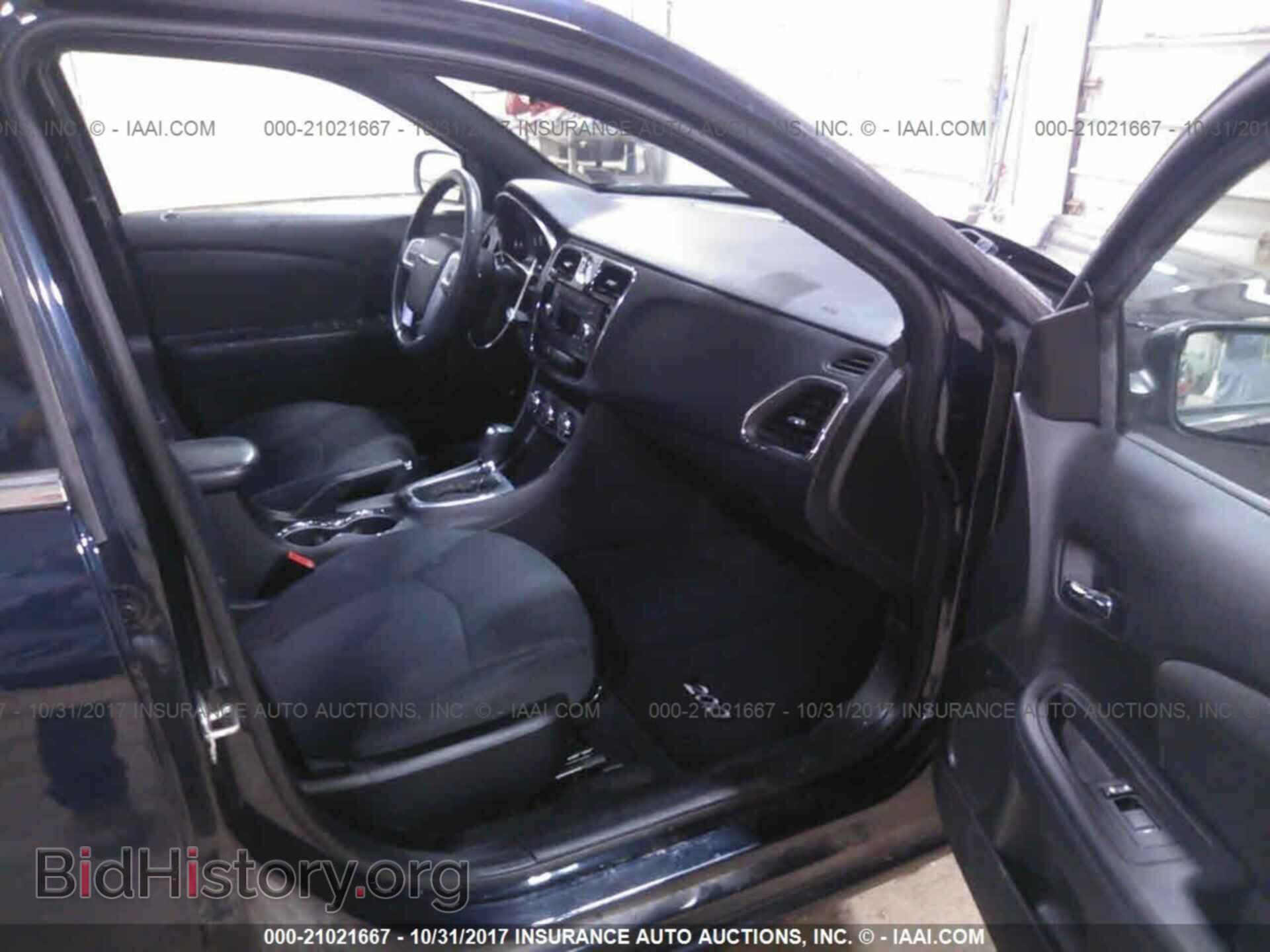 2012 Chrysler 200 - VIN: 1C3CCBBG6CN102036 - Фото 5