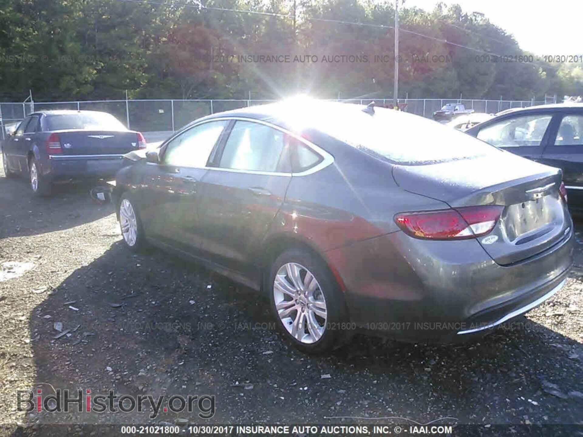 2016 Chrysler 200 - VIN: 1C3CCCAB6GN115015 - Photo 3