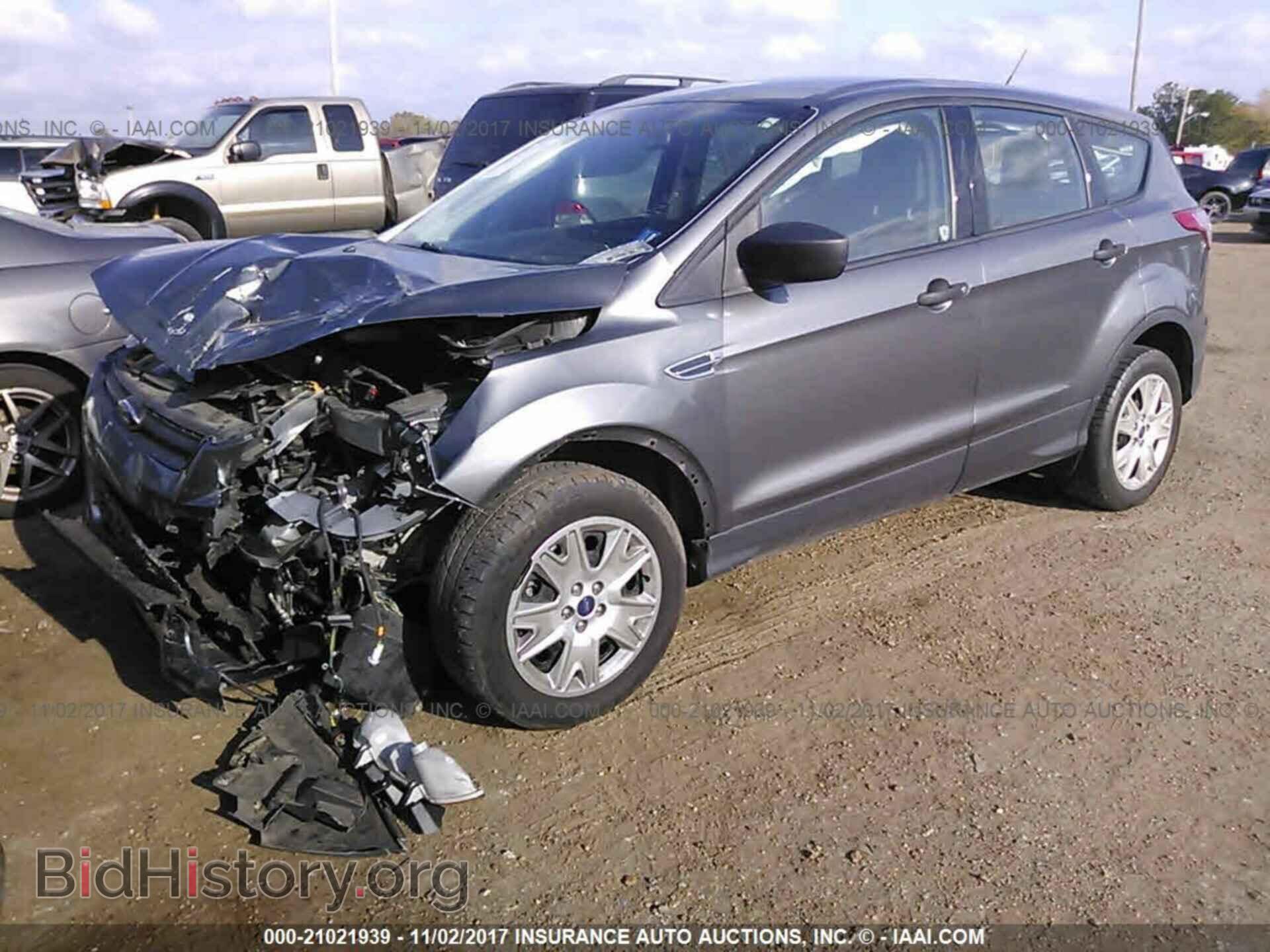 2013 Ford Escape - VIN: 1FMCU0F74DUB28645 - Photo 2
