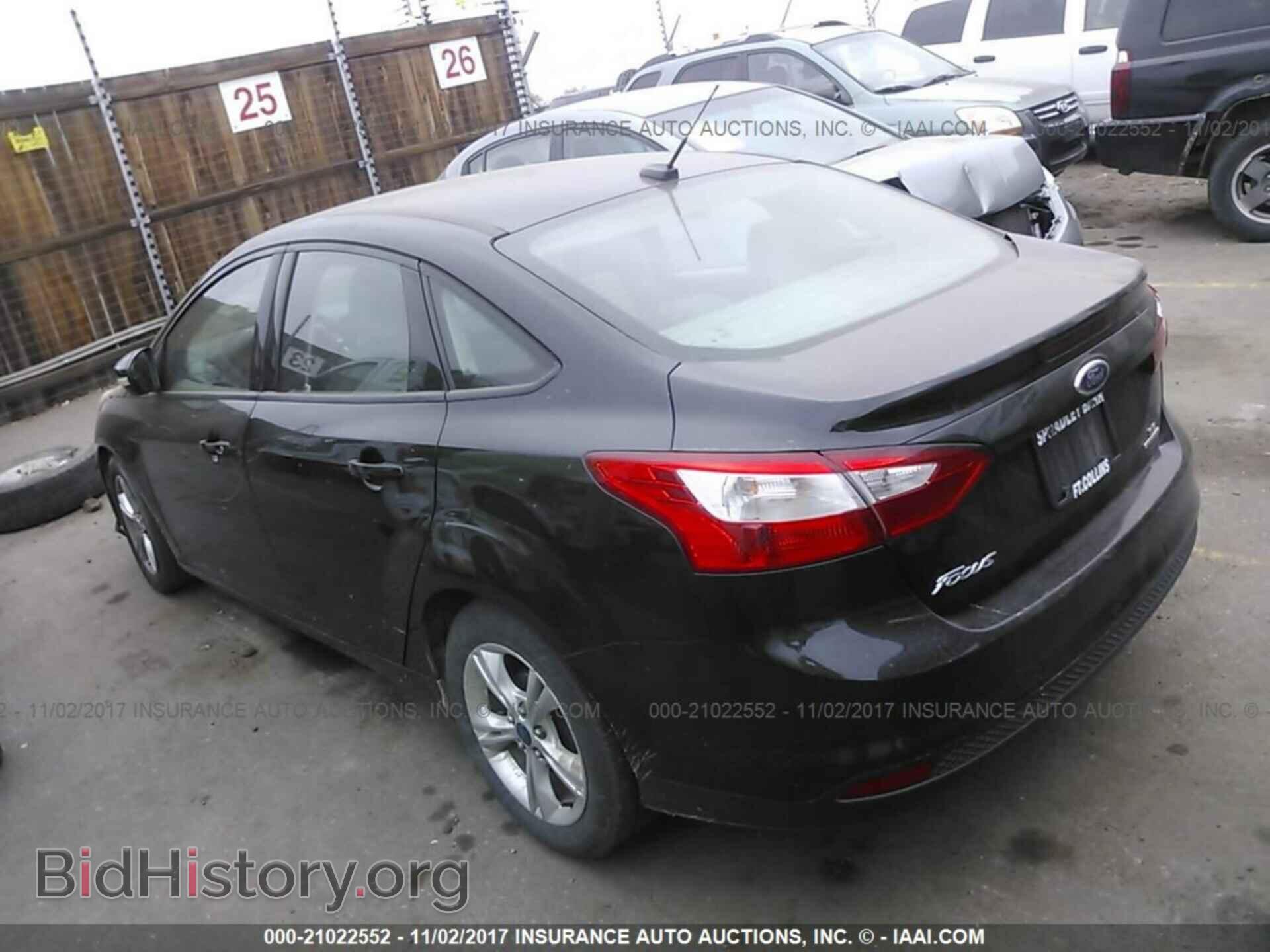 2014 Ford Focus - VIN: 1FADP3F22EL293970 - Фото 3