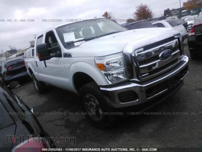 2016 Ford F250, белый — VIN 1FT7W2B62GED25868, IAAI