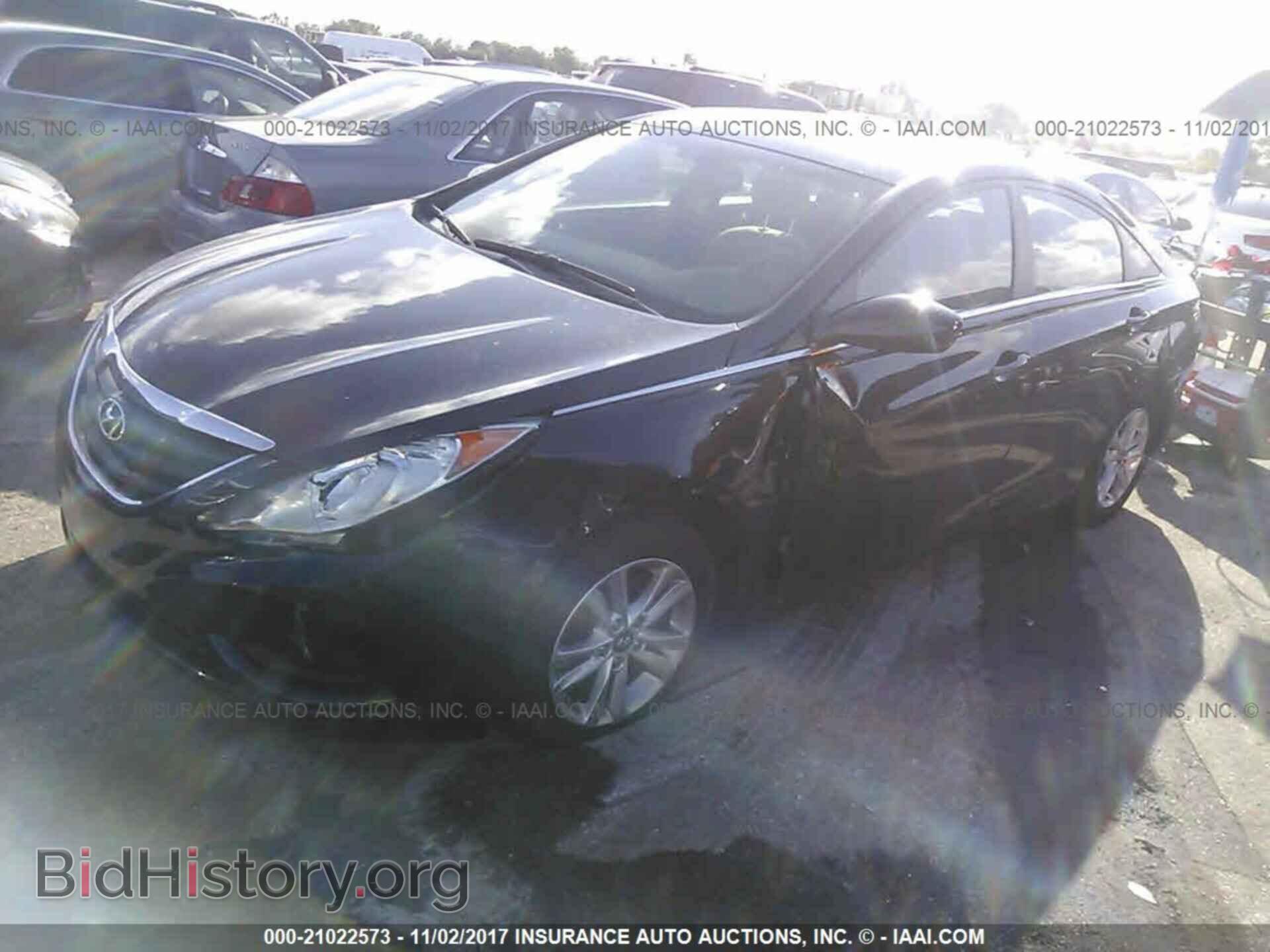 2012 Hyundai Sonata - VIN: 5NPEB4AC5CH330451 - Фото 2