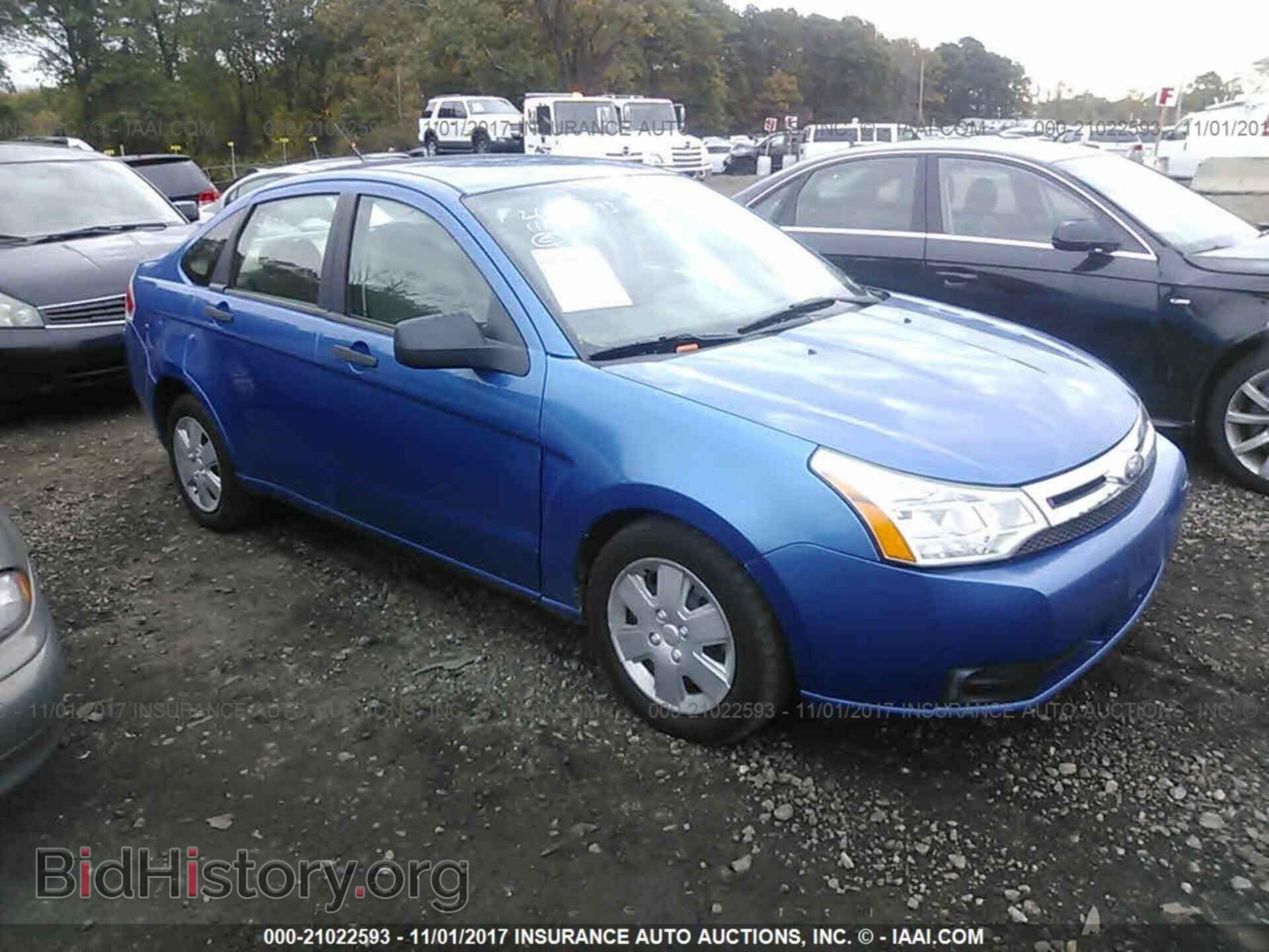 Photo 1FAHP3EN8BW118940 - Ford Focus 2011