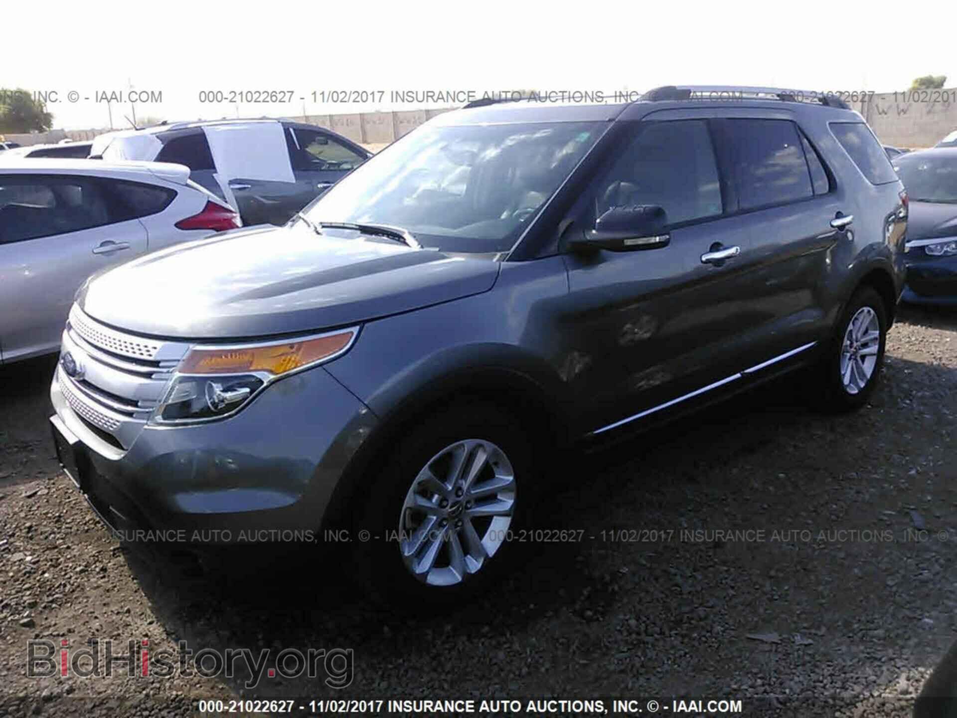 2011 Ford Explorer - VIN: 1FMHK7D8XBGA73422 - Фото 2