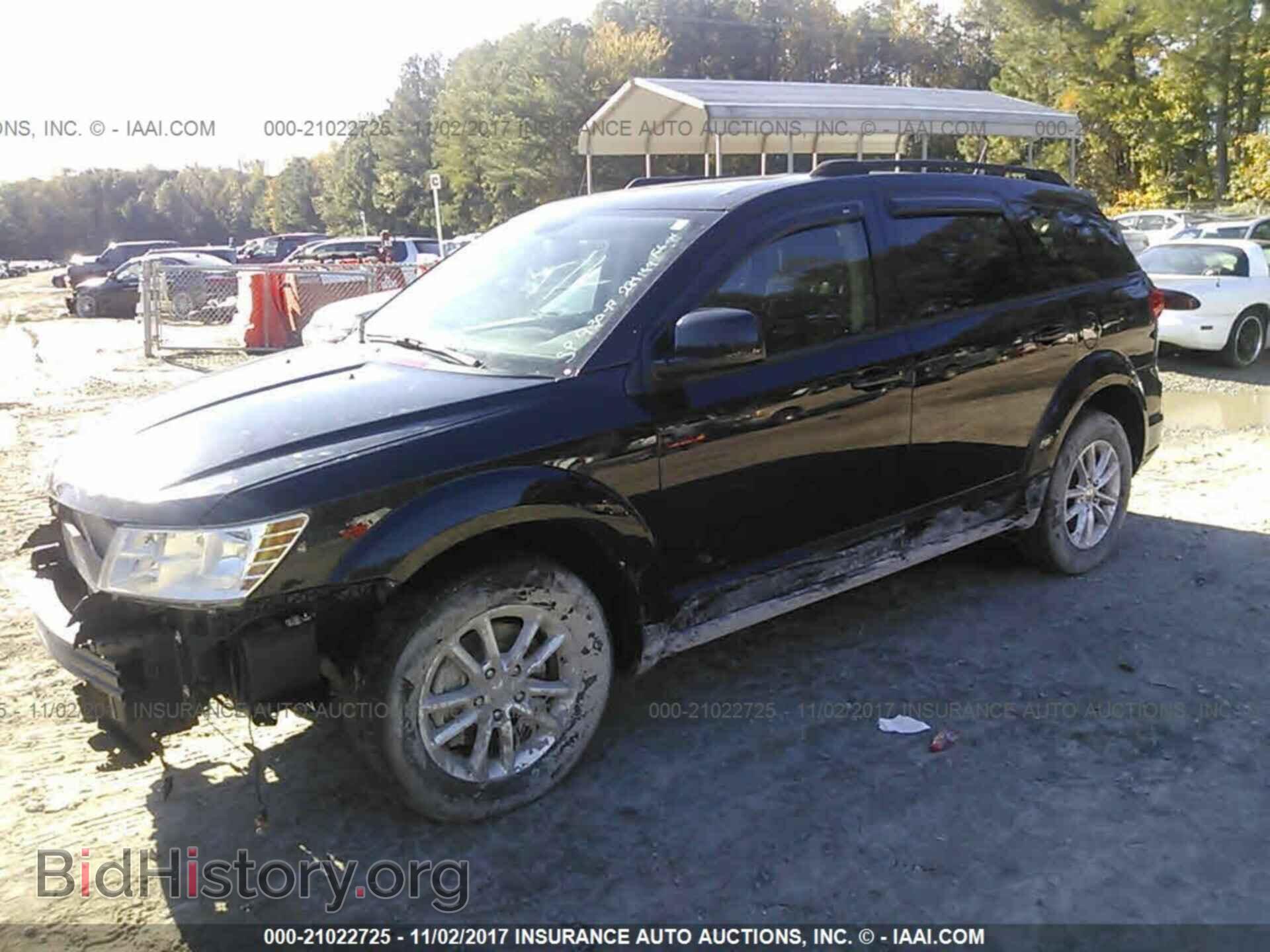 2015 Dodge Journey - VIN: 3C4PDCBG7FT510744 - Photo 2