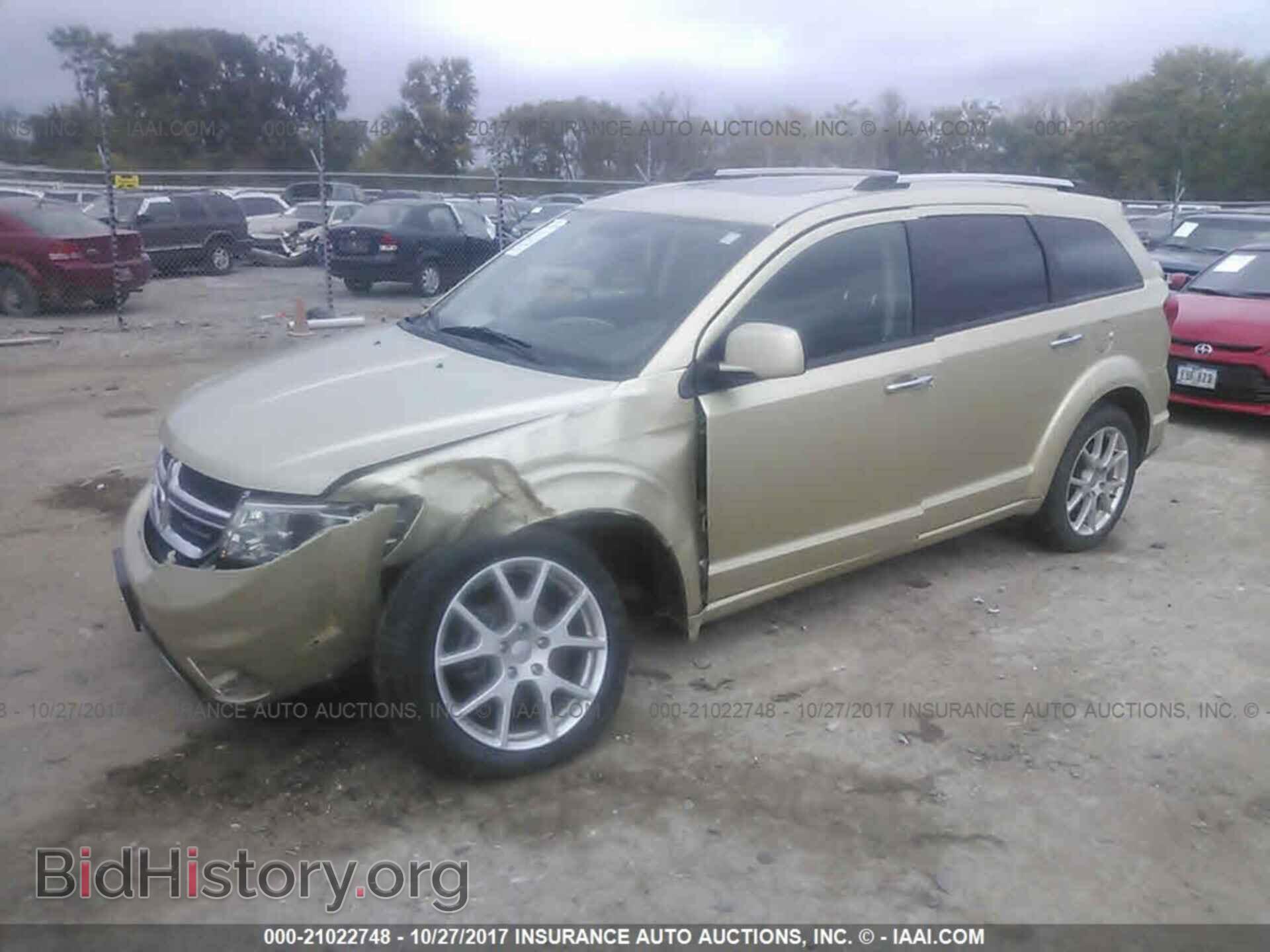 2011 Dodge Journey - VIN: 3D4PH3FG8BT570060 - Фото 2