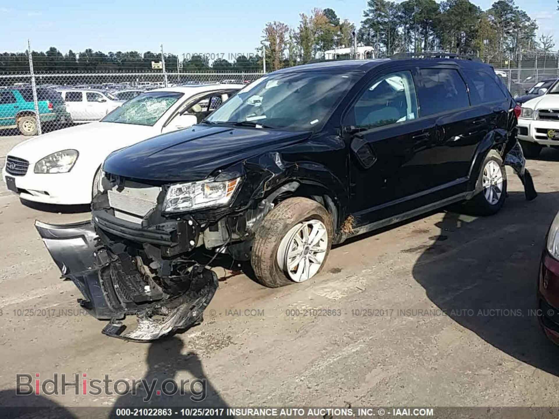 2017 Dodge Journey - VIN: 3C4PDCBG5HT531272 - Фото 2