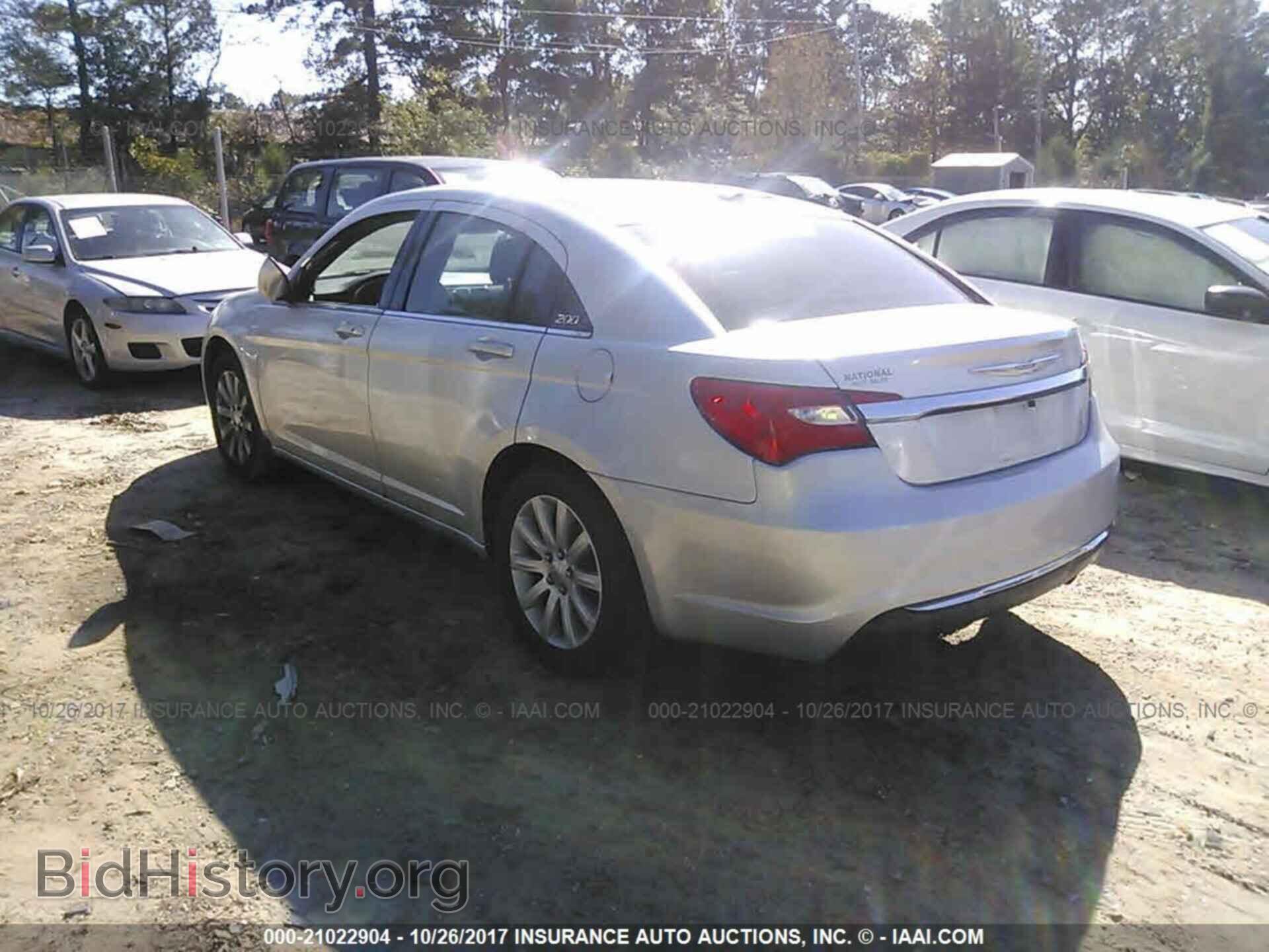 2012 Chrysler 200 - VIN: 1C3CCBAB4CN319154 - Photo 3