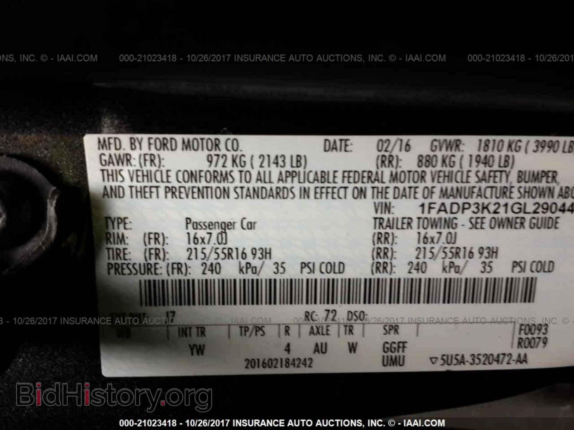 2016 Ford Focus - VIN: 1FADP3K21GL290440 - Photo 9