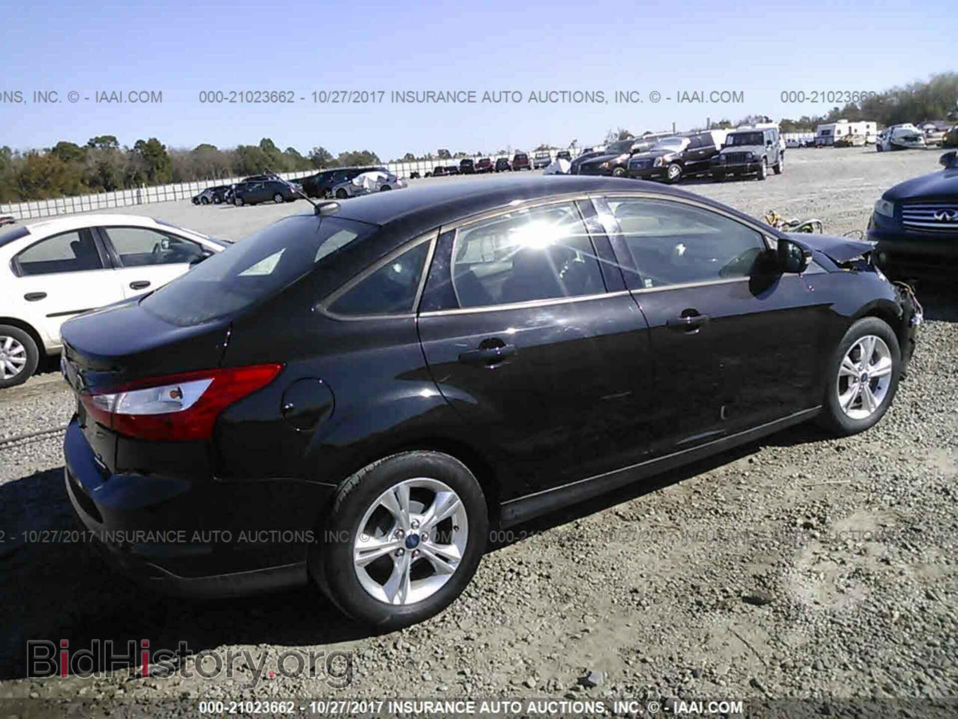 2013 Ford Focus - VIN: 1FADP3F26DL300143 - Photo 4