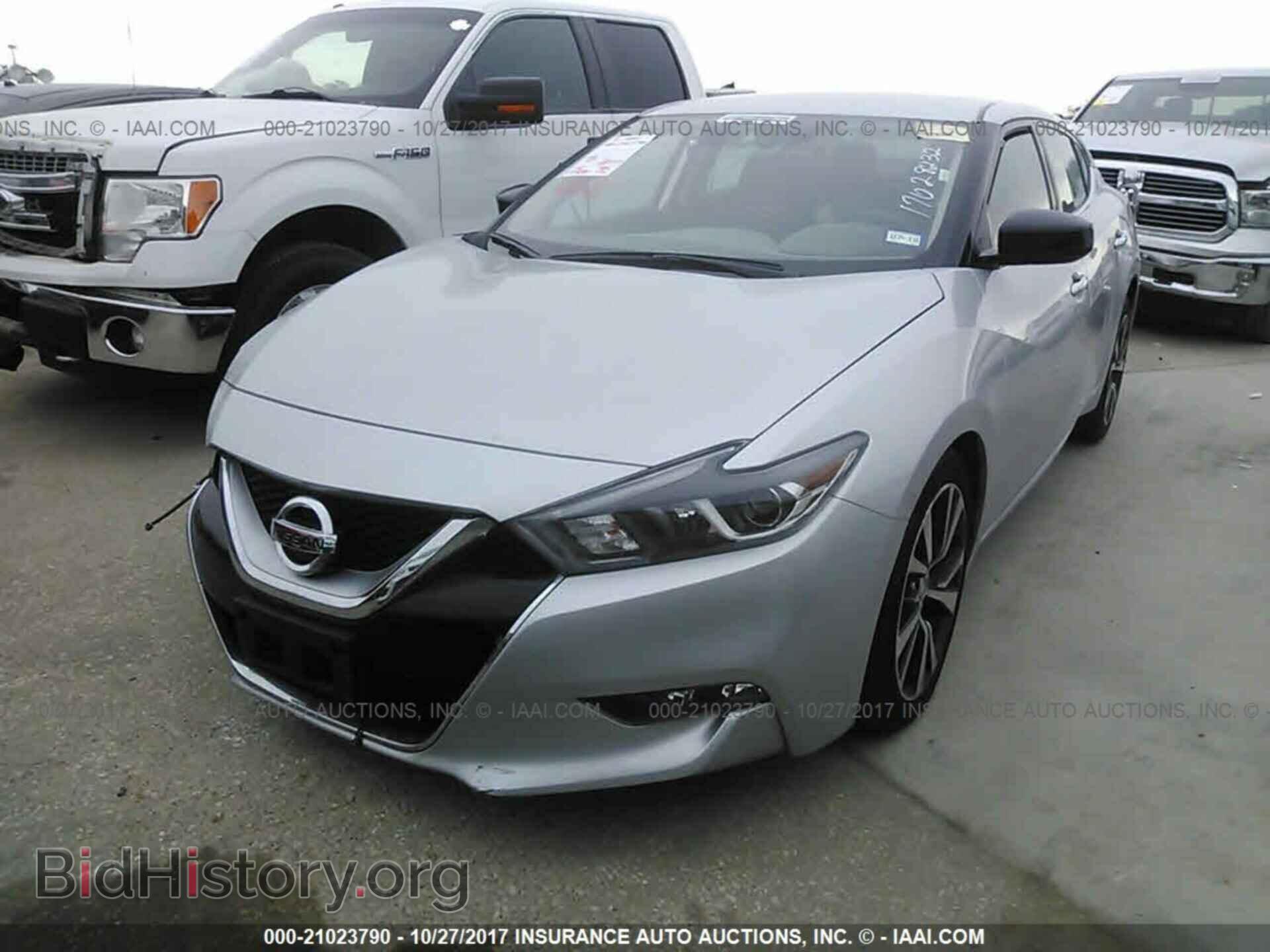 2017 Nissan Maxima - VIN: 1N4AA6AP4HC366723 - Фото 2
