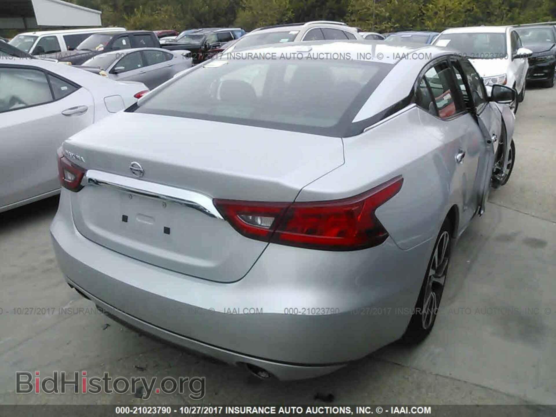 2017 Nissan Maxima - VIN: 1N4AA6AP4HC366723 - Фото 4