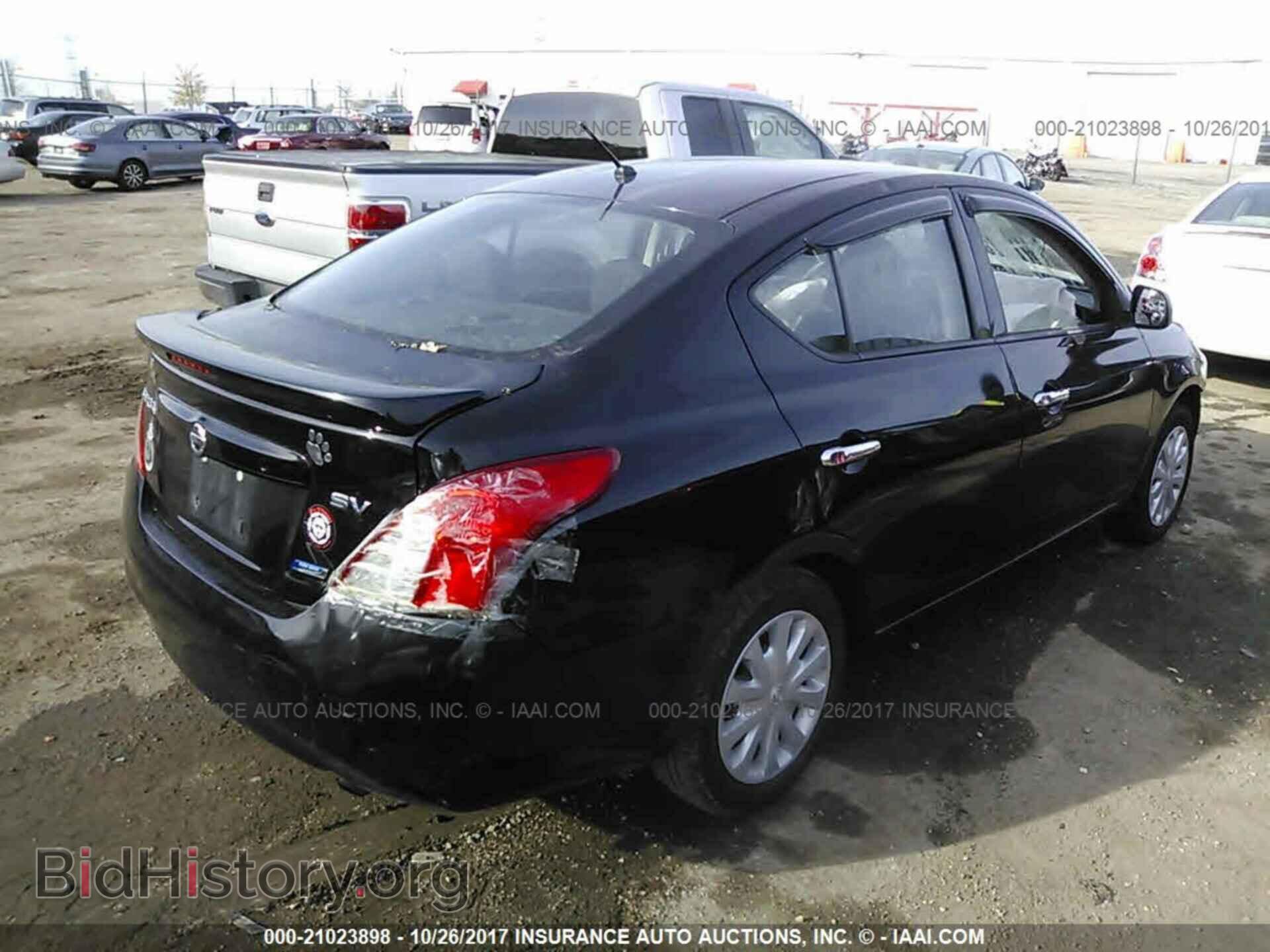 2014 Nissan Versa - VIN: 3N1CN7AP9EL822151 - Фото 4