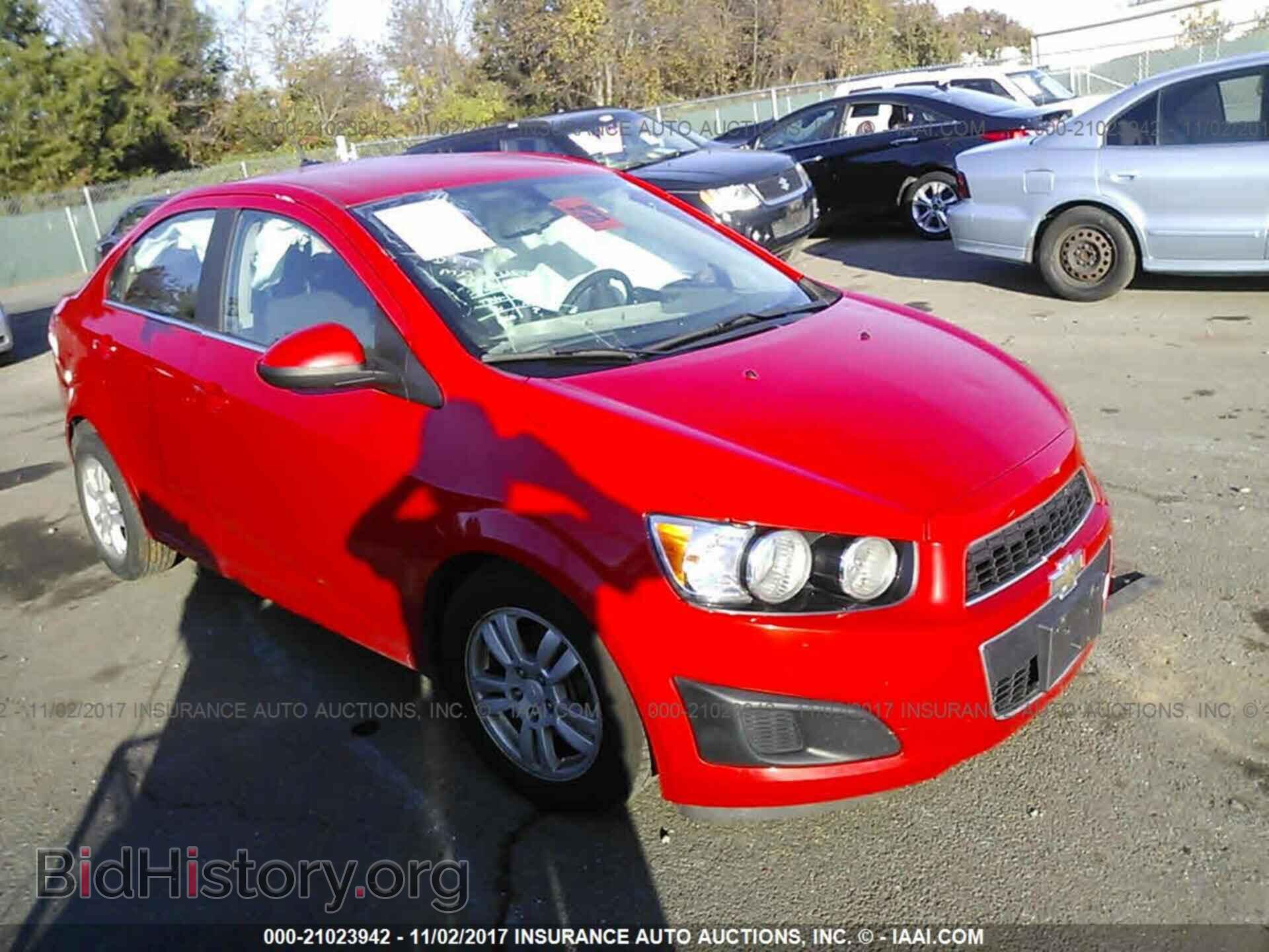 Photo 1G1JC5SH2E4177640 - Chevrolet Sonic 2014