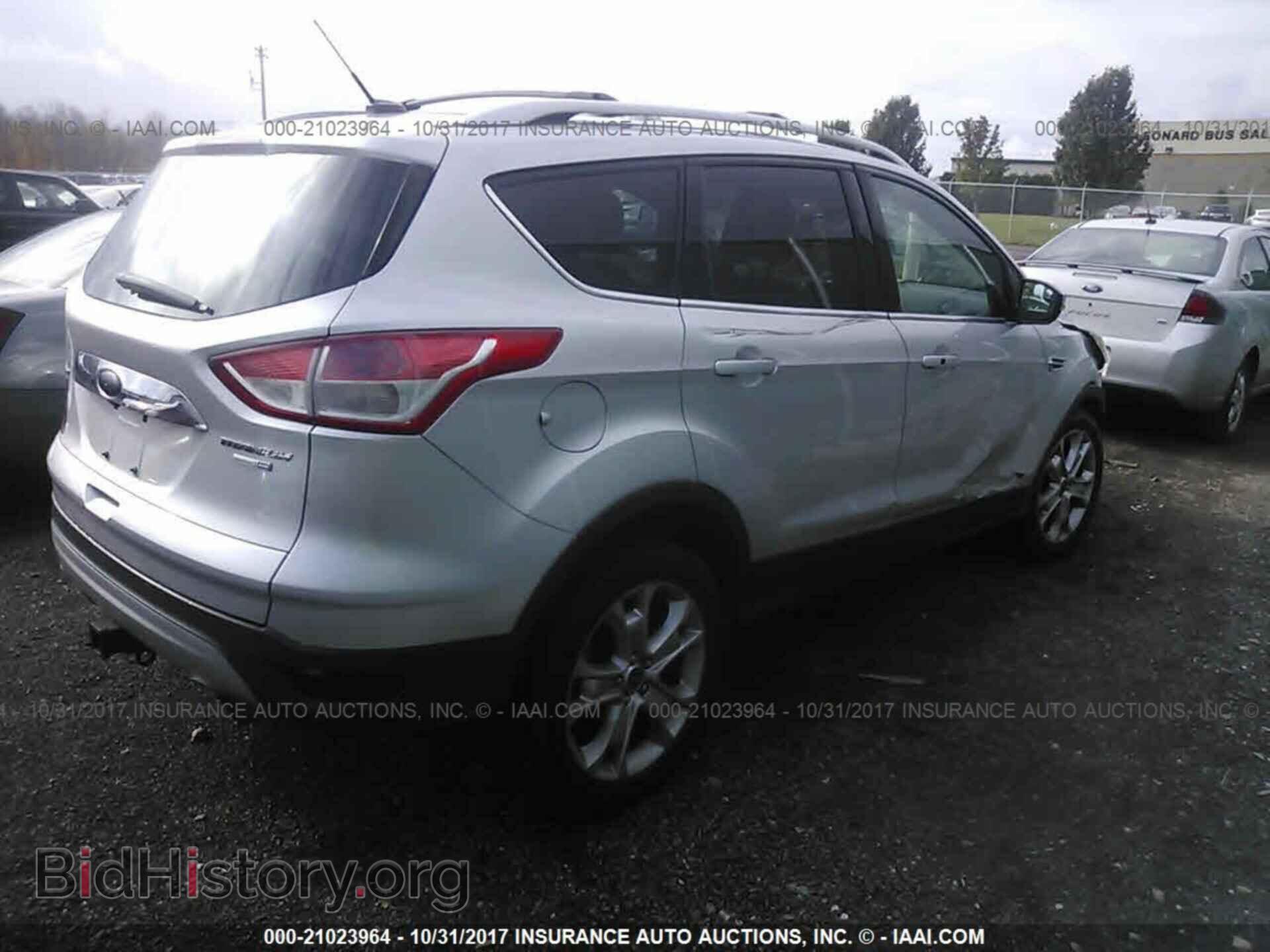 2014 Ford Escape - VIN: 1FMCU9J90EUA36334 - Фото 4
