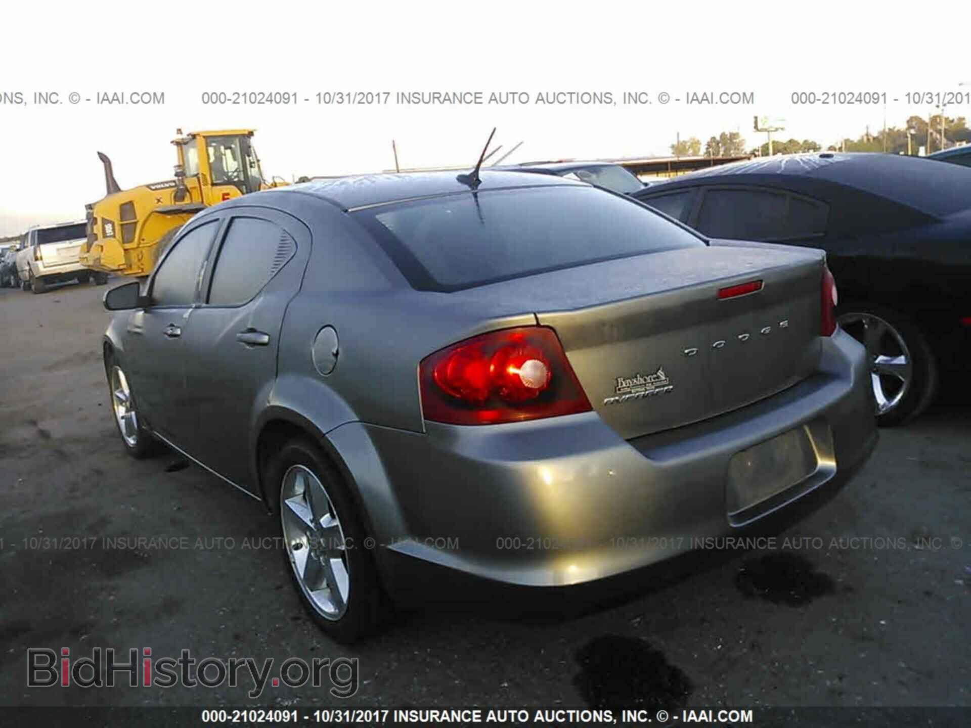 2013 Dodge Avenger - VIN: 1C3CDZAB8DN596672 - Photo 3