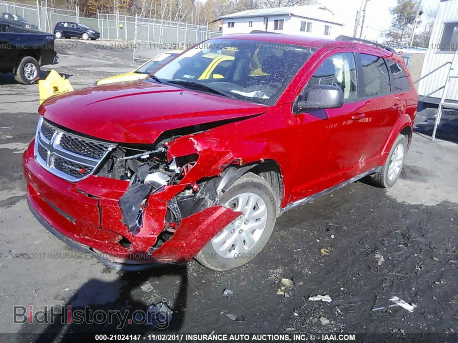 2015 Dodge Journey - VIN: 3C4PDDAGXFT512494 - Photo 2