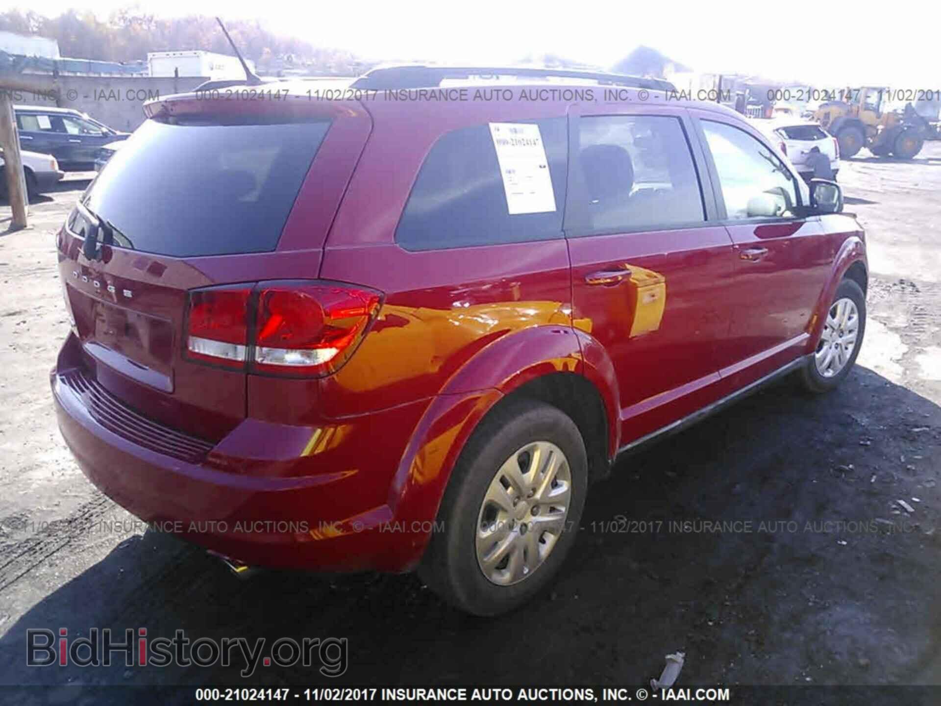 2015 Dodge Journey - VIN: 3C4PDDAGXFT512494 - Photo 4