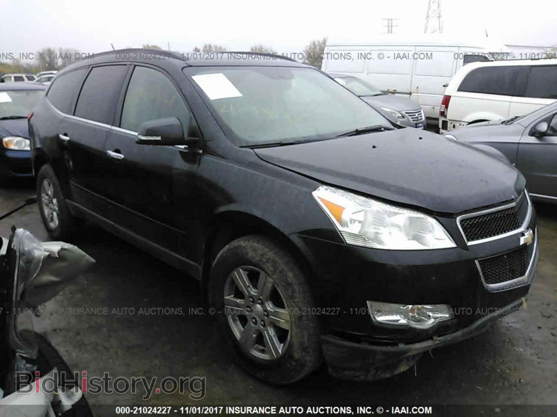 Фотография 1GNKRGED9BJ126350 - Chevrolet Traverse 2011
