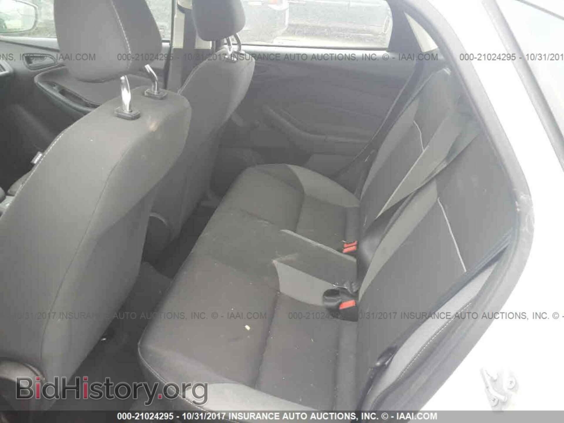 2012 Ford Focus - VIN: 1FAHP3E27CL188907 - Photo 8