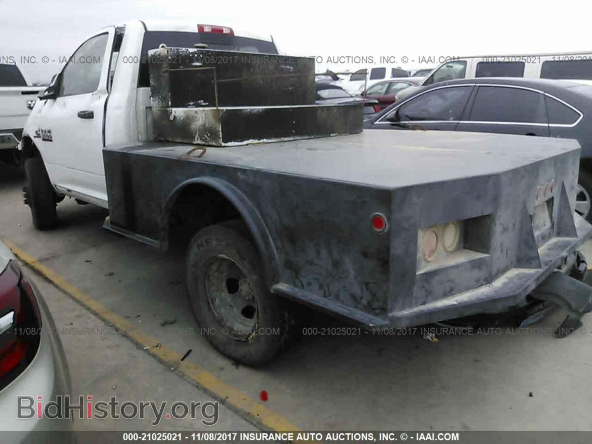 2015 Ram 3500 - VIN: 3C63RRAL6FG534275 - Фото 3