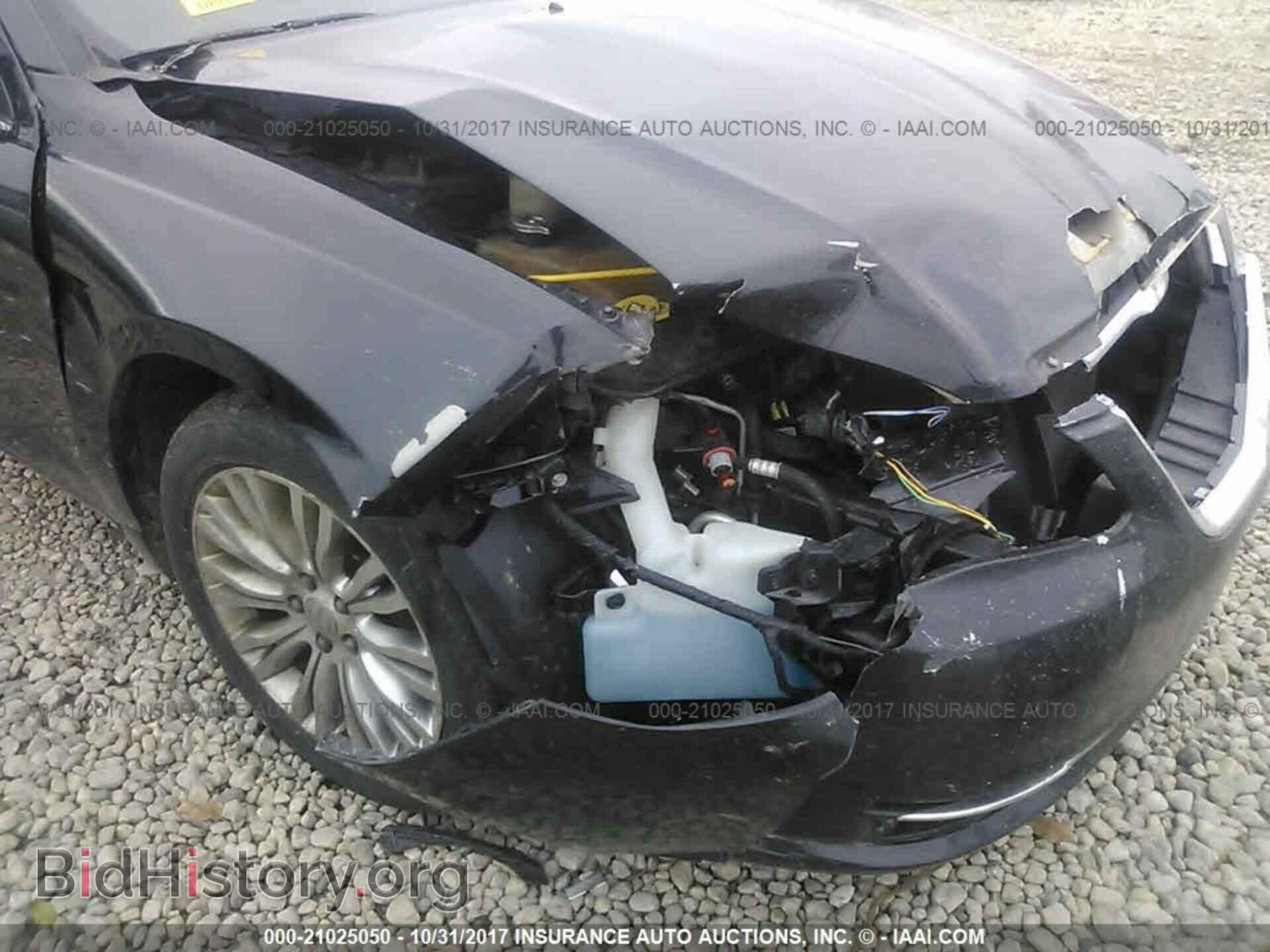 2011 Chrysler 200 - VIN: 1C3BC2FG4BN518039 - Фото 6