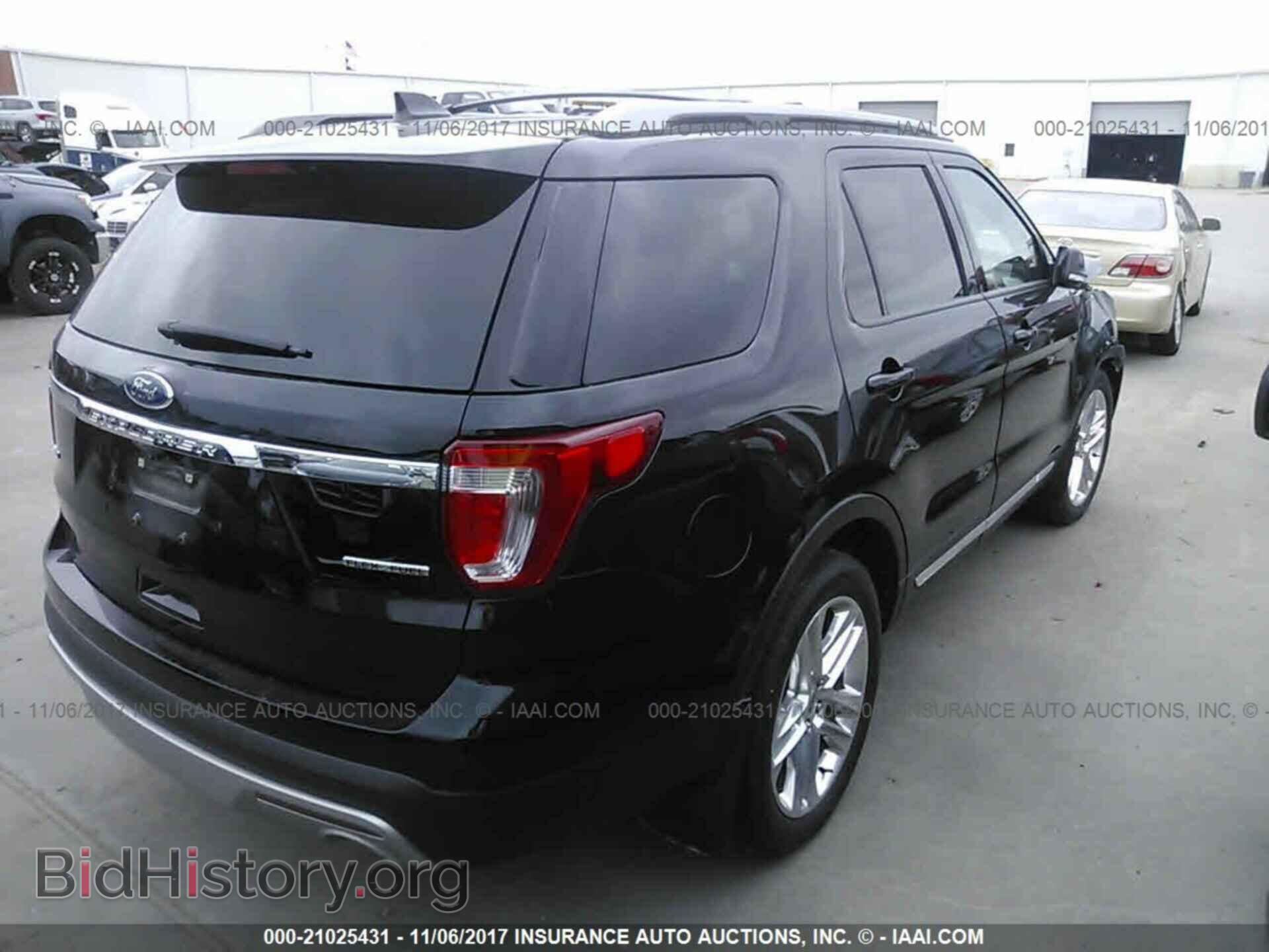 2016 Ford Explorer - VIN: 1FM5K7D84GGD12991 - Photo 4