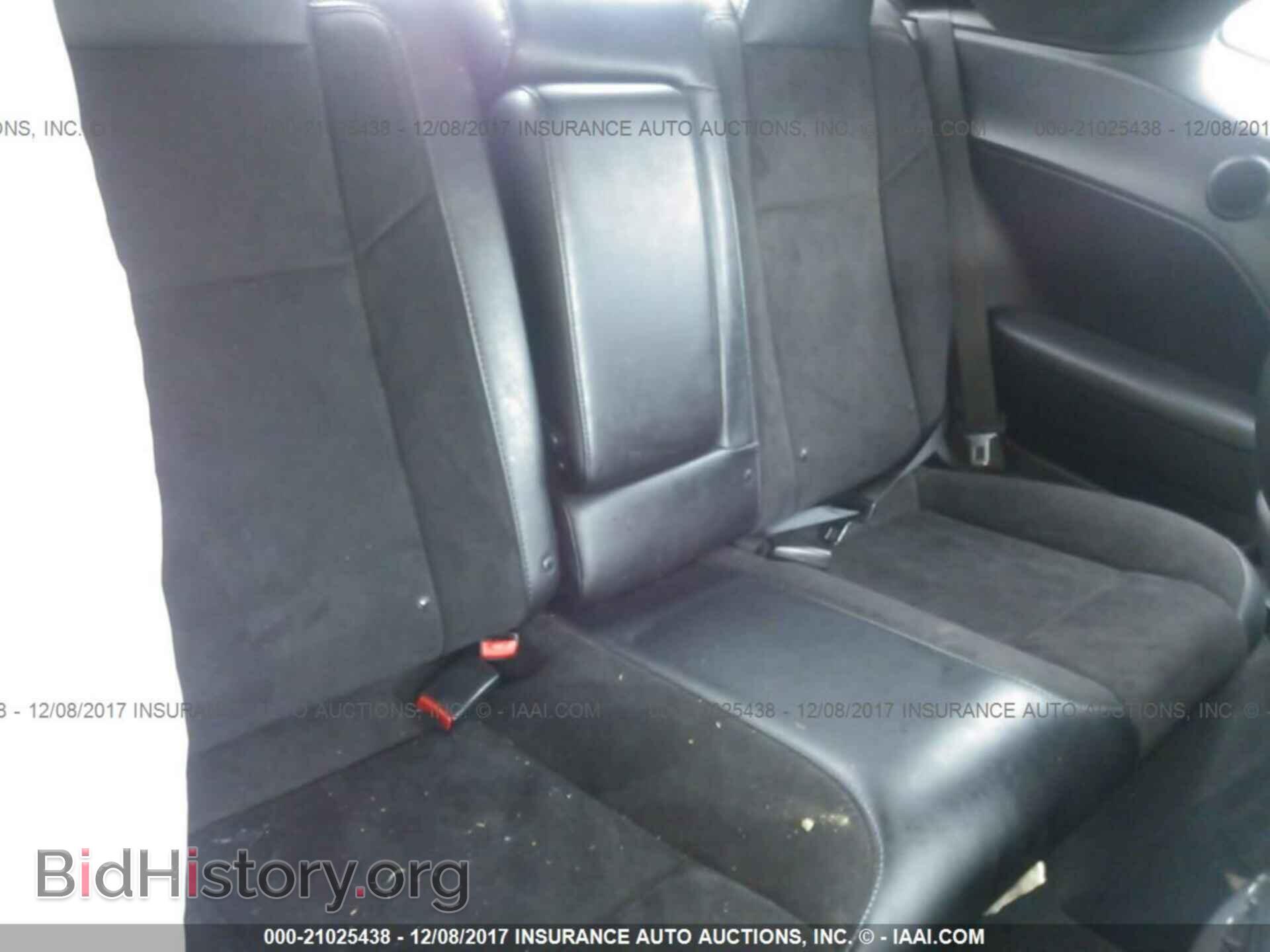 2016 Dodge Challenger - VIN: 2C3CDZFJ4GH168868 - Photo 8