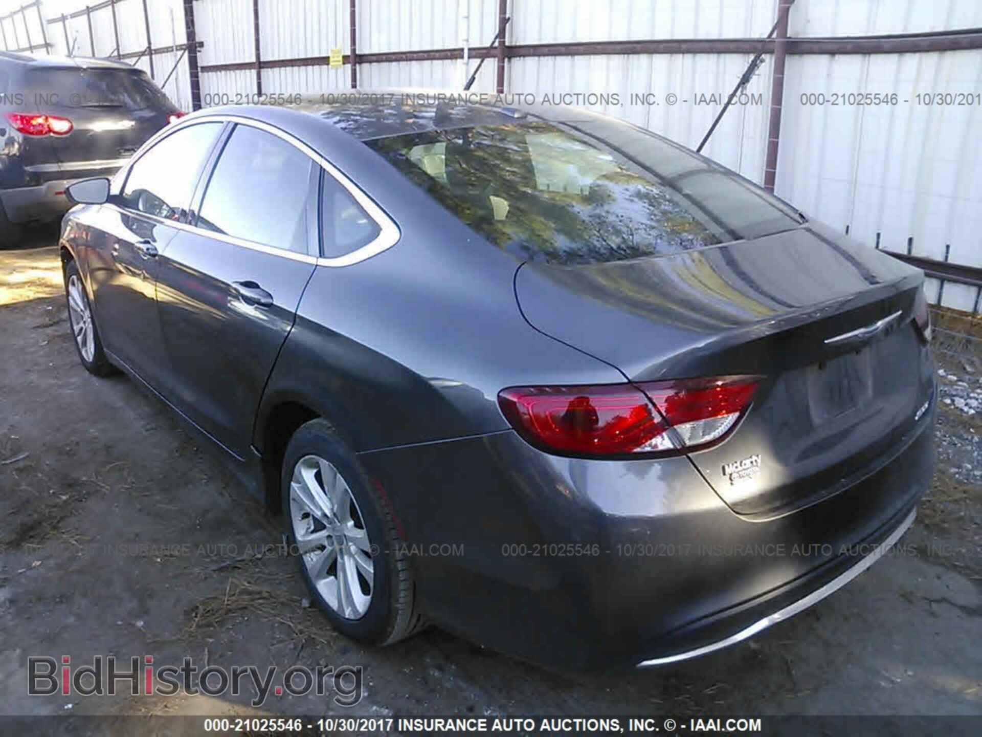 2015 Chrysler 200 - VIN: 1C3CCCAB0FN592084 - Photo 3