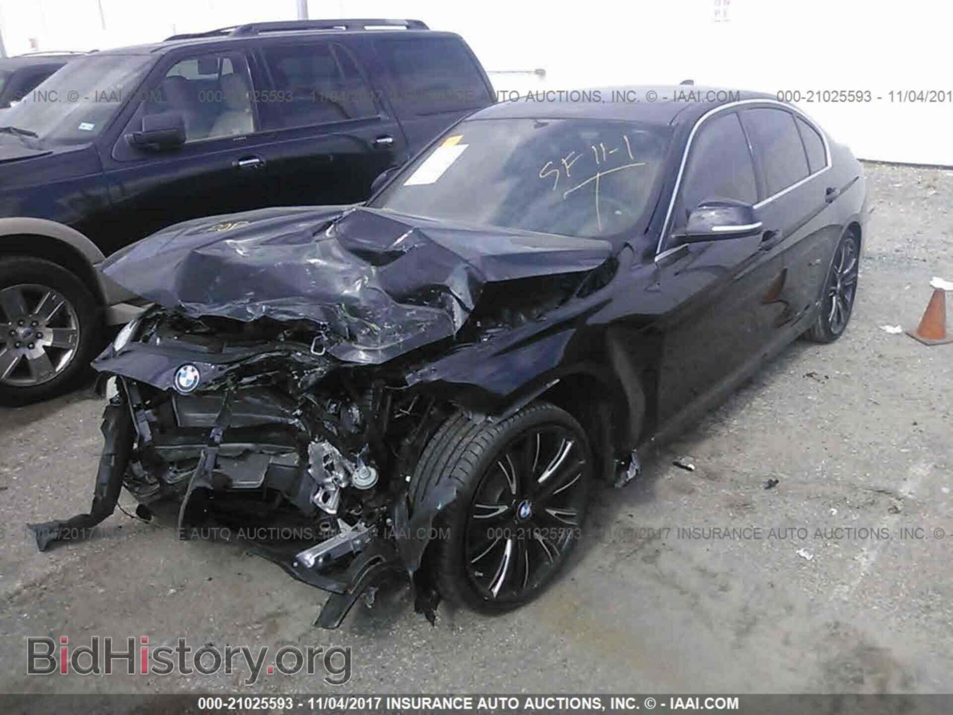 2017 Bmw 330 - VIN: WBA8B9C53HK675685 - Фото 2