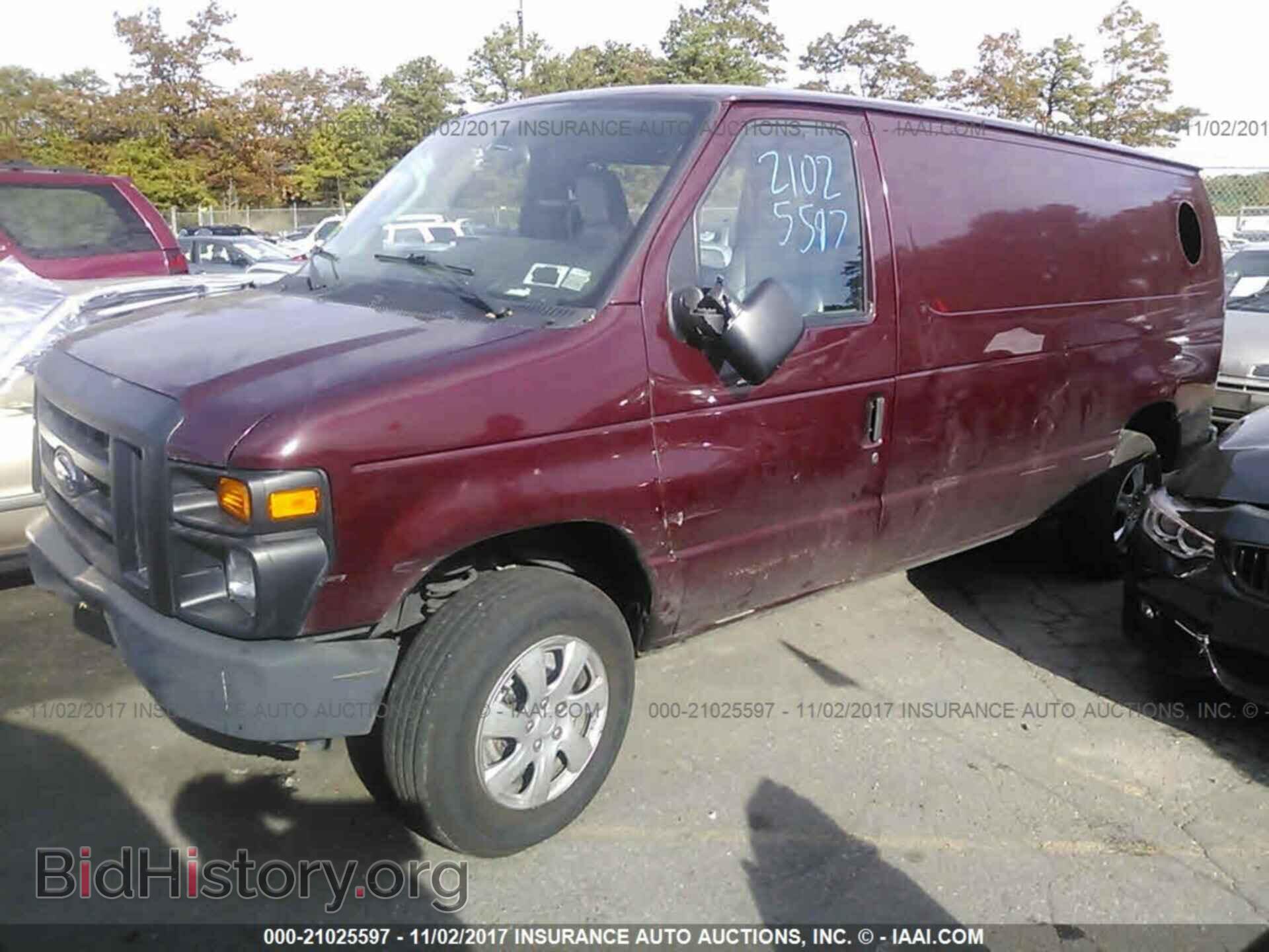 2011 Ford Econoline - VIN: 1FTNE1EW3BDA27554 - Фото 2