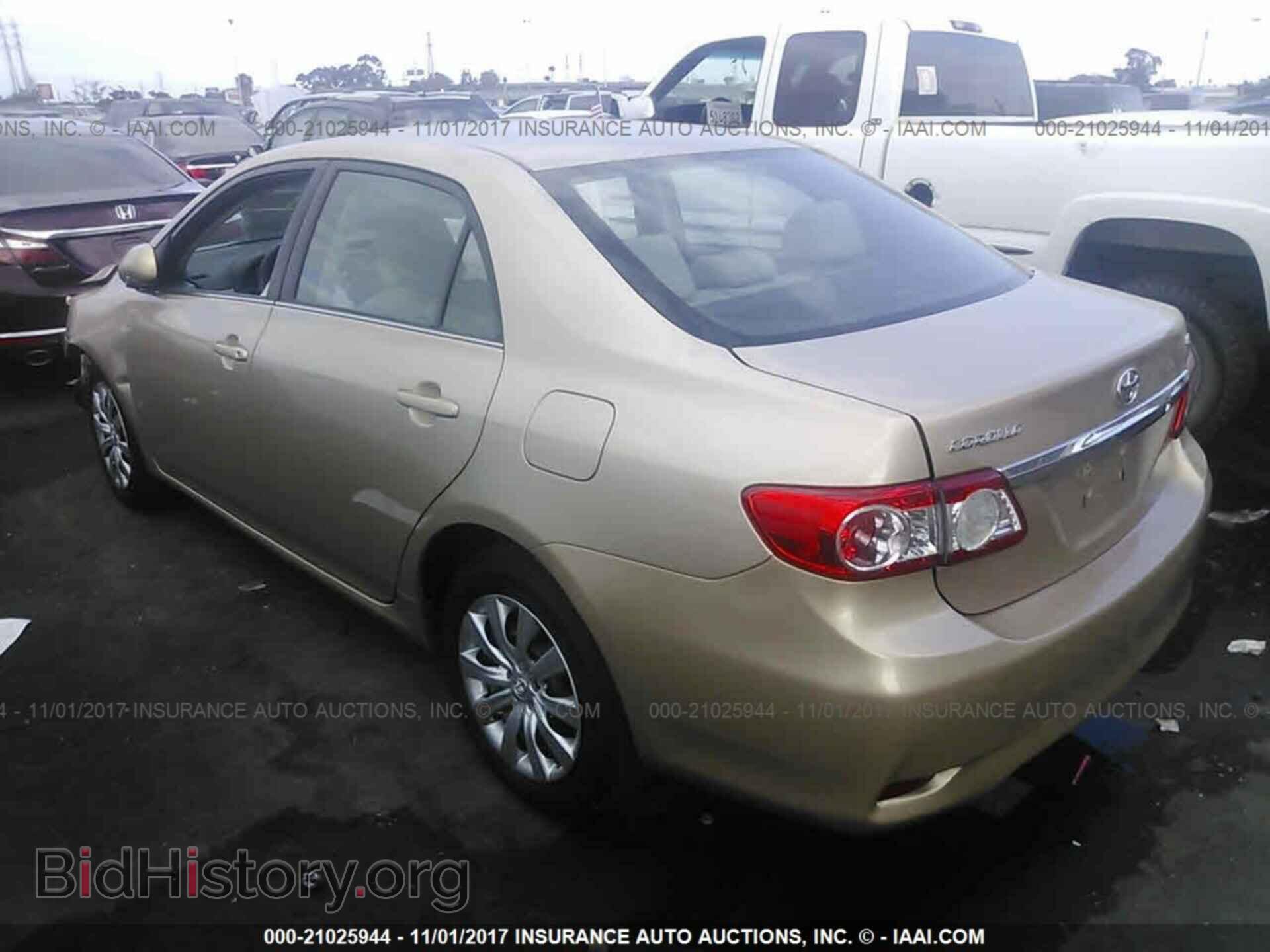 2013 Toyota Corolla - VIN: 5YFBU4EE1DP166158 - Фото 3