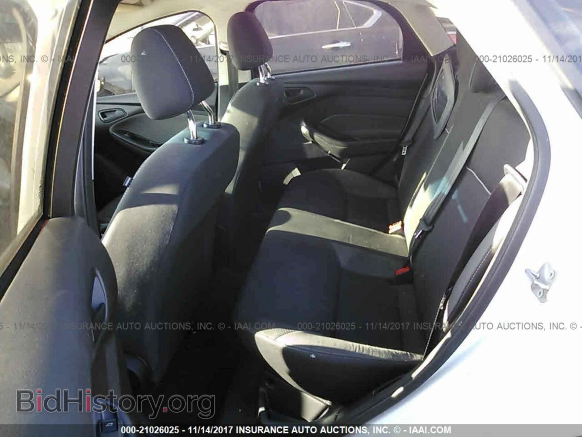 2012 Ford Focus - VIN: 1FAHP3F25CL108826 - Photo 8