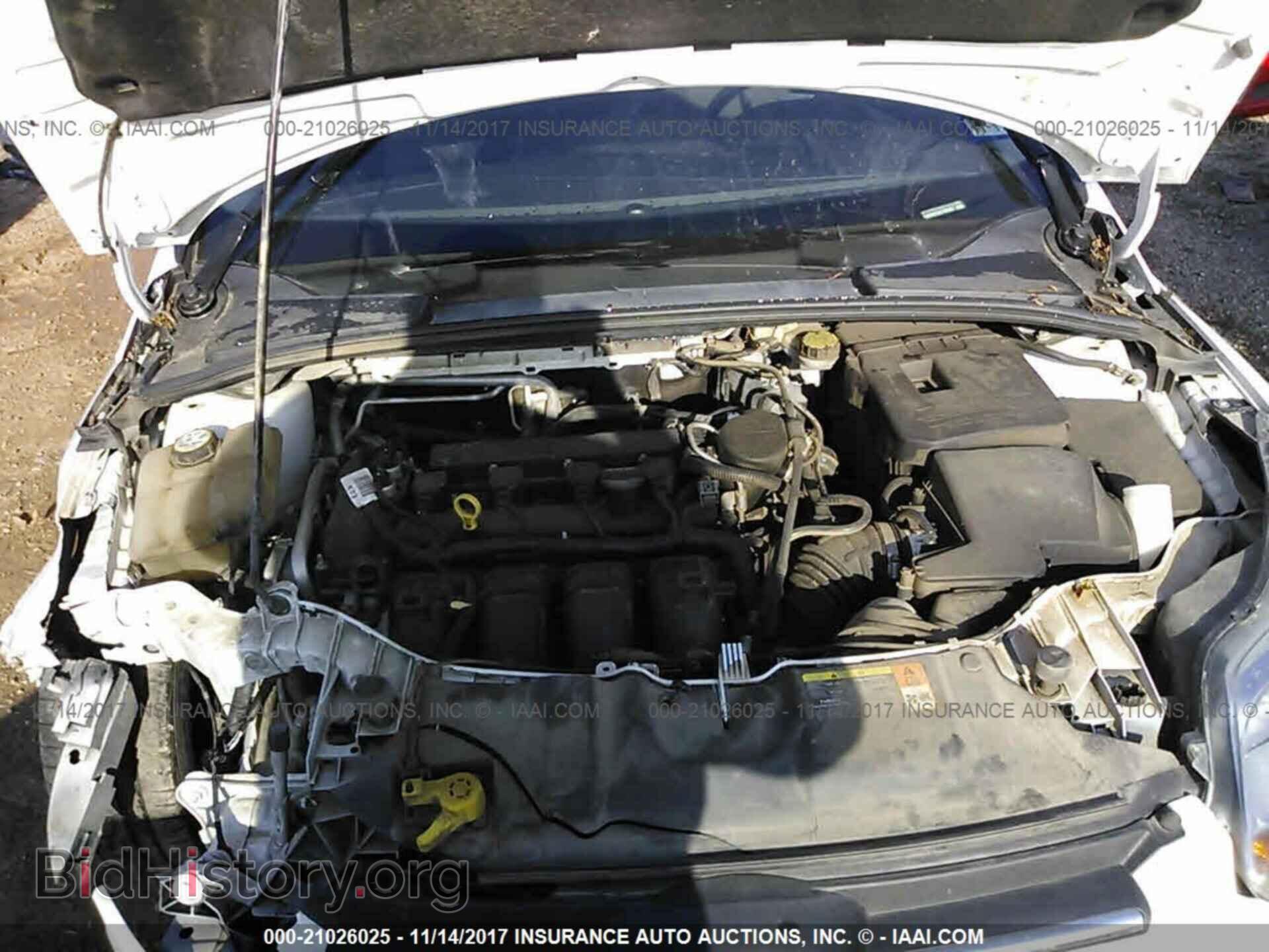 2012 Ford Focus - VIN: 1FAHP3F25CL108826 - Photo 10