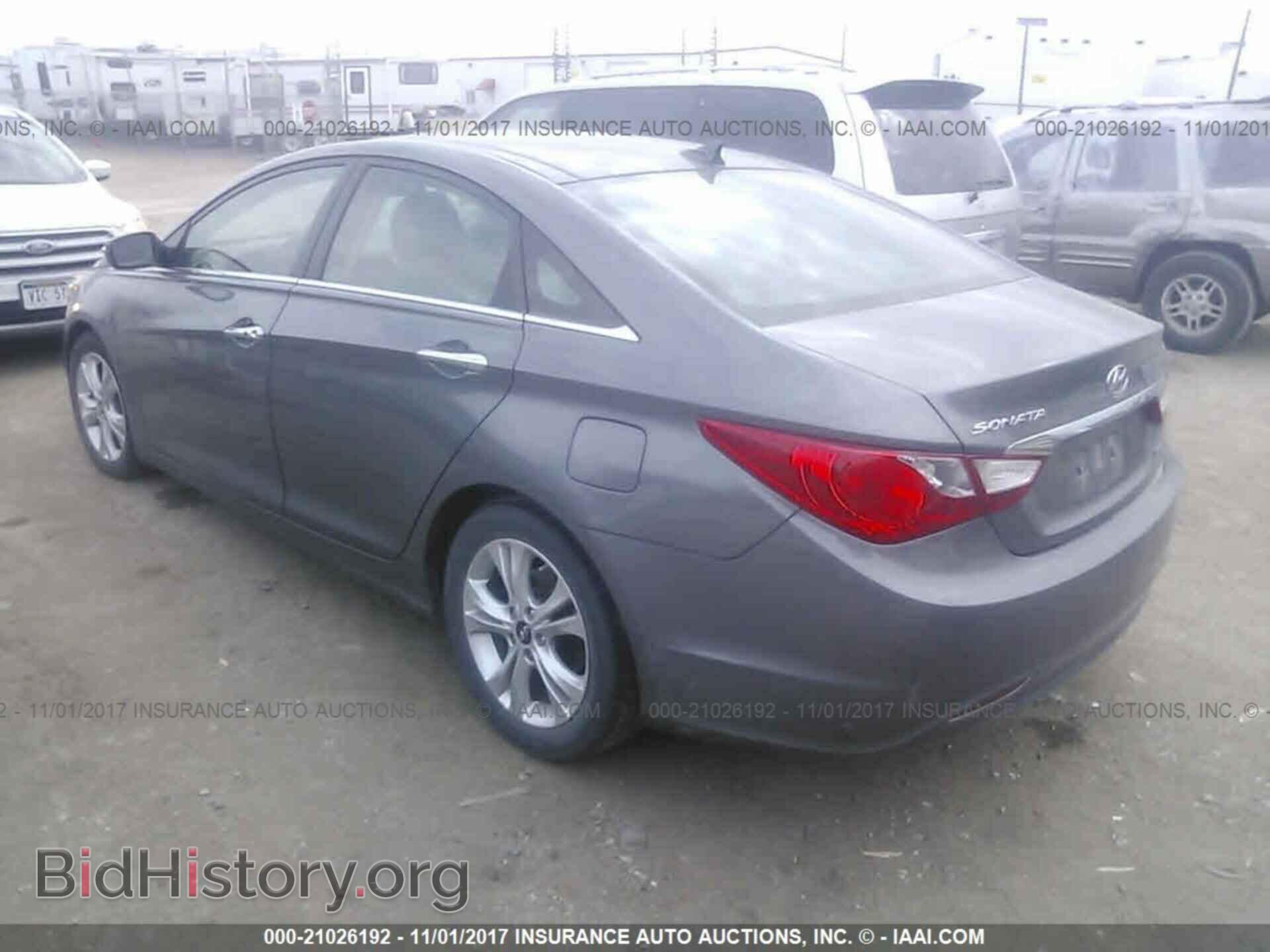 2012 Hyundai Sonata - VIN: 5NPEC4AC0CH389193 - Фото 3