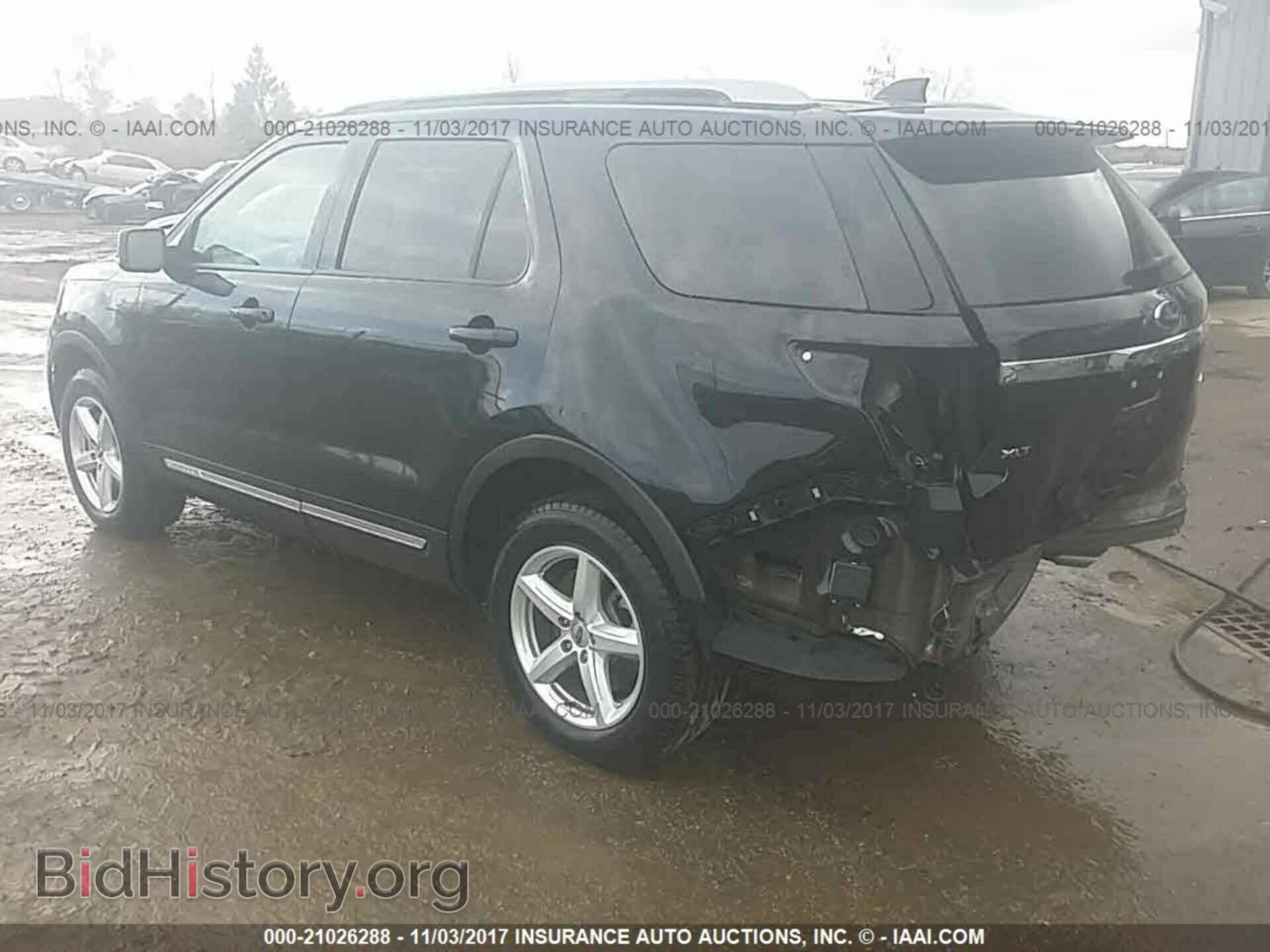 2017 Ford Explorer - VIN: 1FM5K8D83HGD37730 - Фото 3